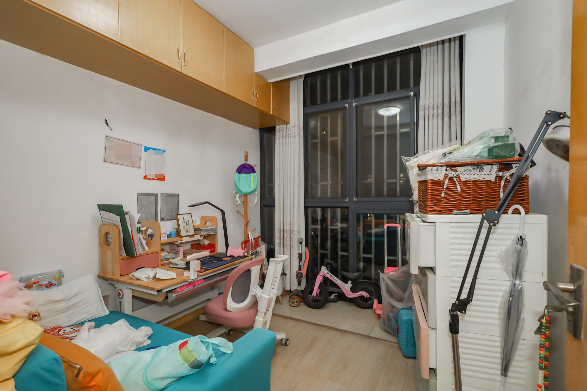 景秀江山  3室2厅1卫    105.0万 景秀江山  3室2厅1卫    105.0万卧室