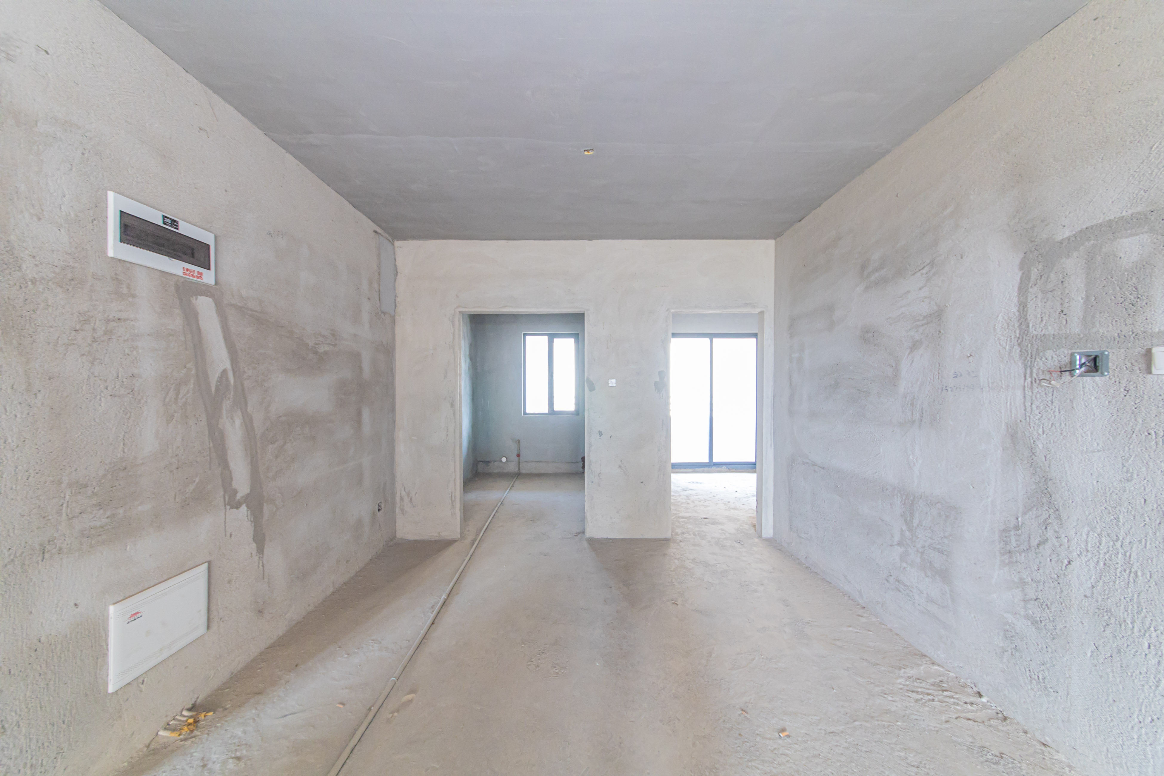 和泓融成府  4室2厅2卫    106.0万 和泓融成府  4室2厅2卫    106.0万客厅