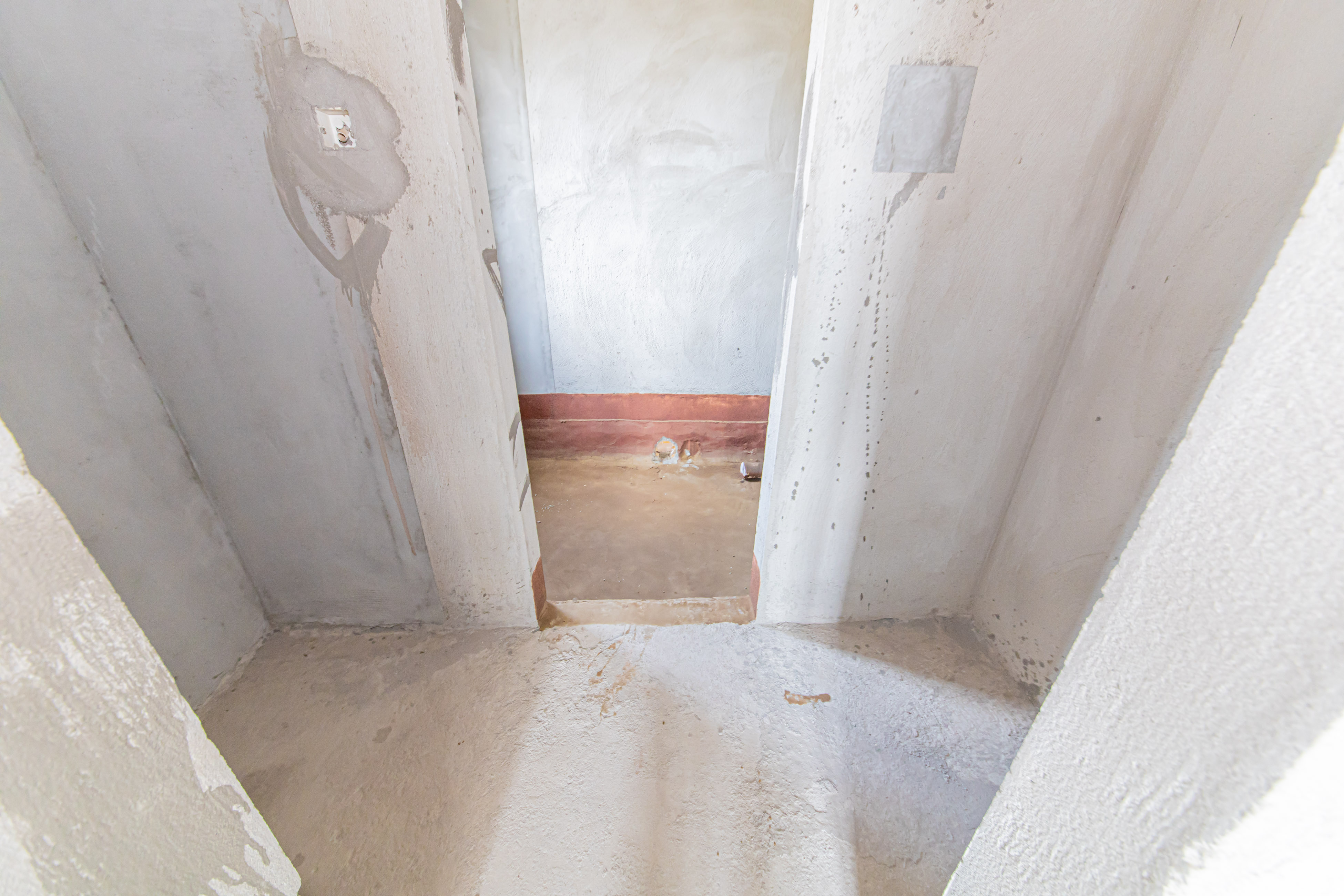 和泓融成府  4室2厅2卫    106.0万 和泓融成府  4室2厅2卫    106.0万卫生间