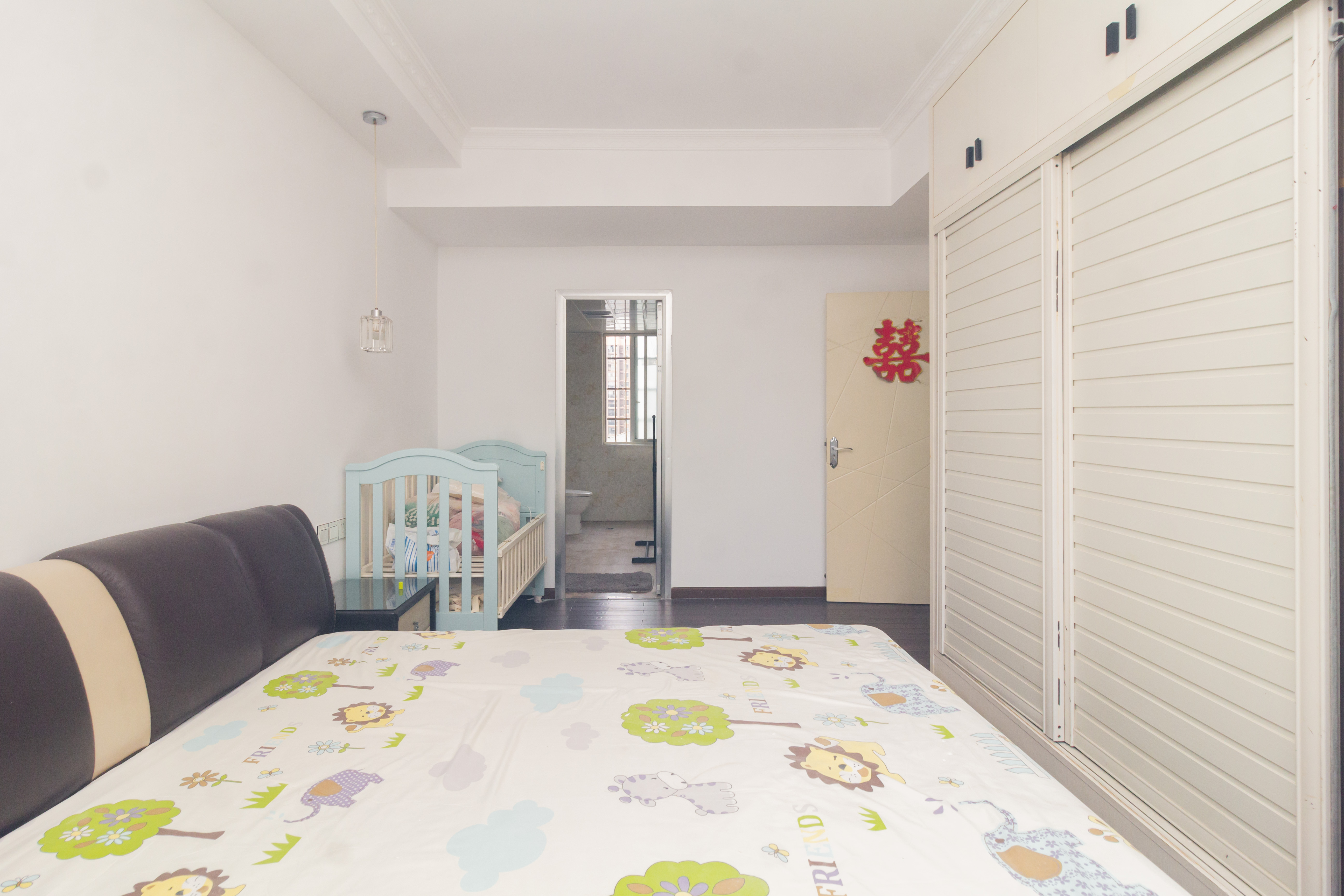 爵士湘 3室1厅1卫 79.8万 爵士湘 3室1厅1卫 79.8万卧室