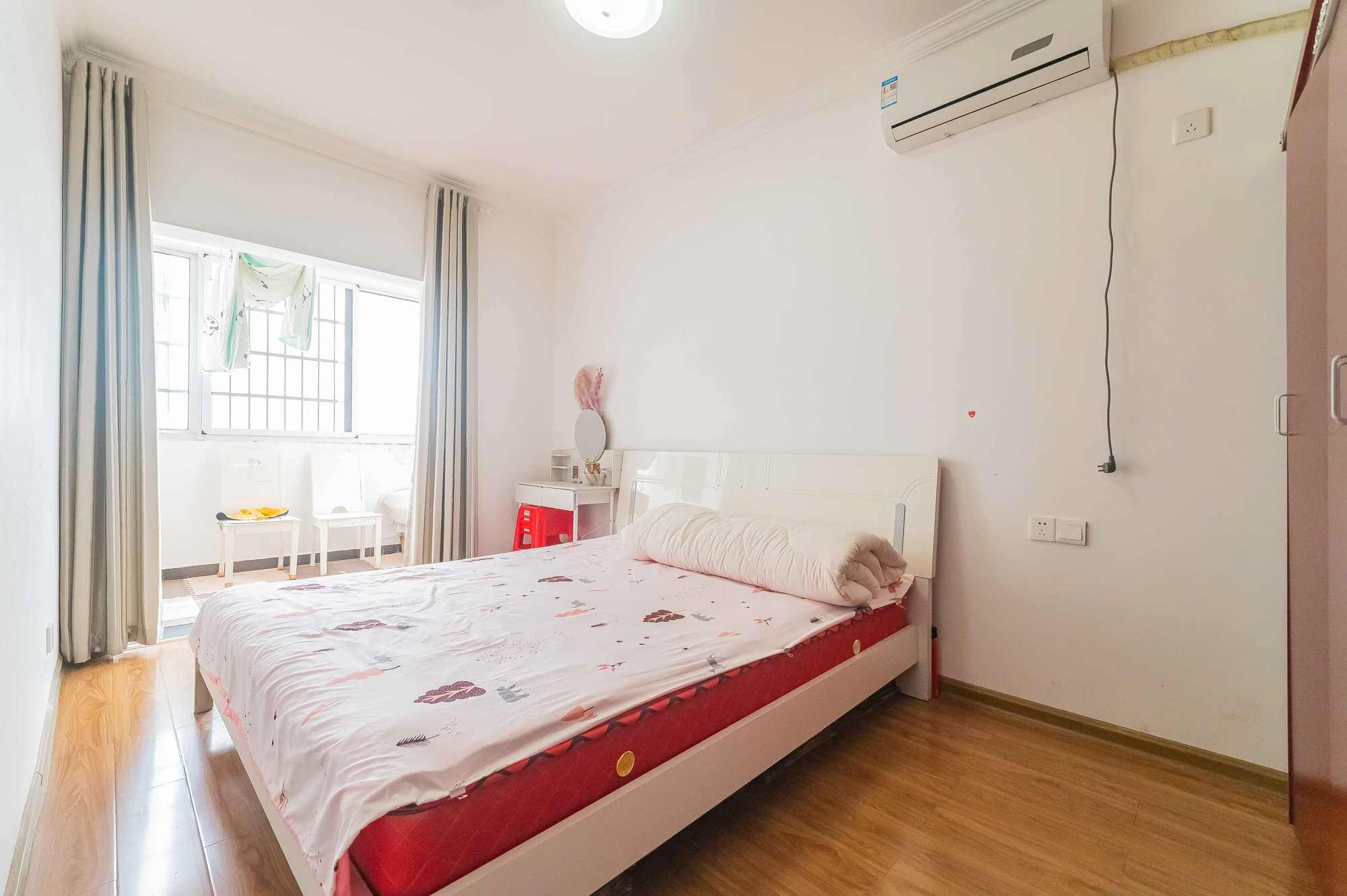 锦璨家园  2室2厅1卫    58.8万 锦璨家园  2室2厅1卫    58.8万卧室