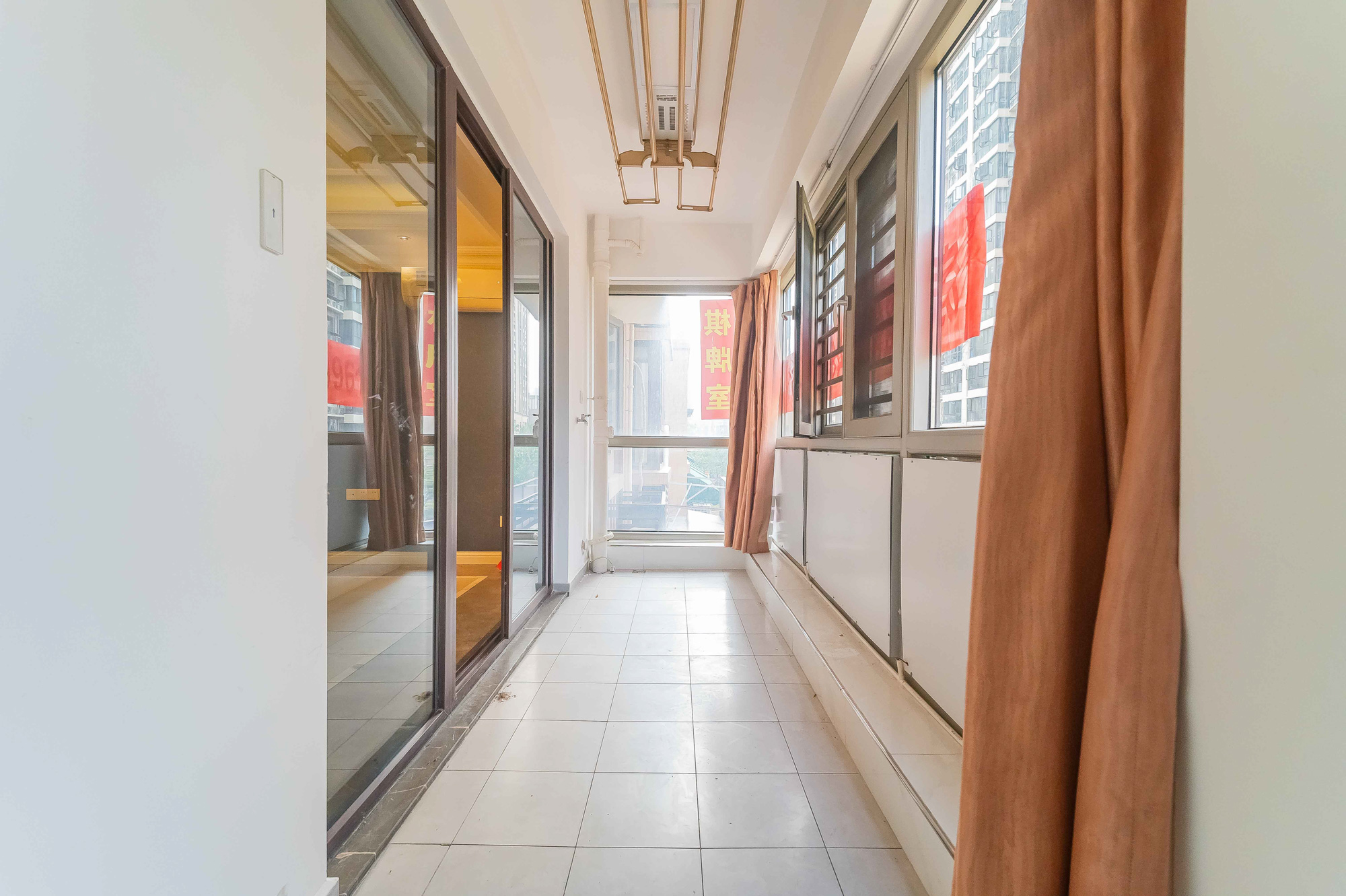 尚鑫海悦(新长海尚海城)  4室2厅2卫    99.8万 尚鑫海悦(新长海尚海城)  4室2厅2卫    99.8万阳台