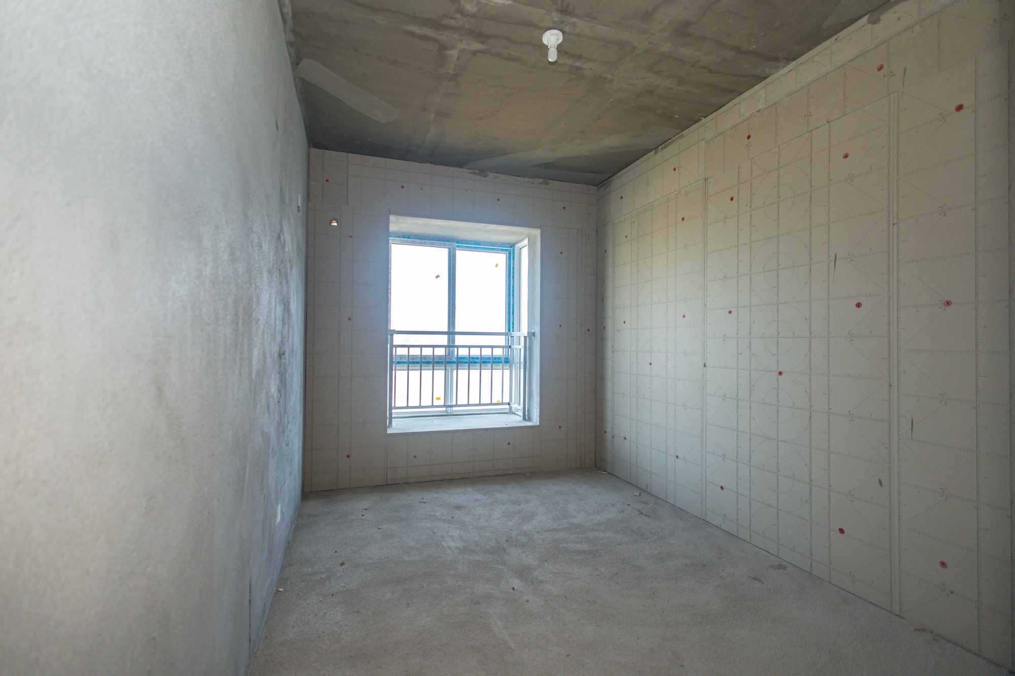 楚天世纪城西苑 3室2厅2卫 94.0万 楚天世纪城西苑 3室2厅2卫 94.0万卧室