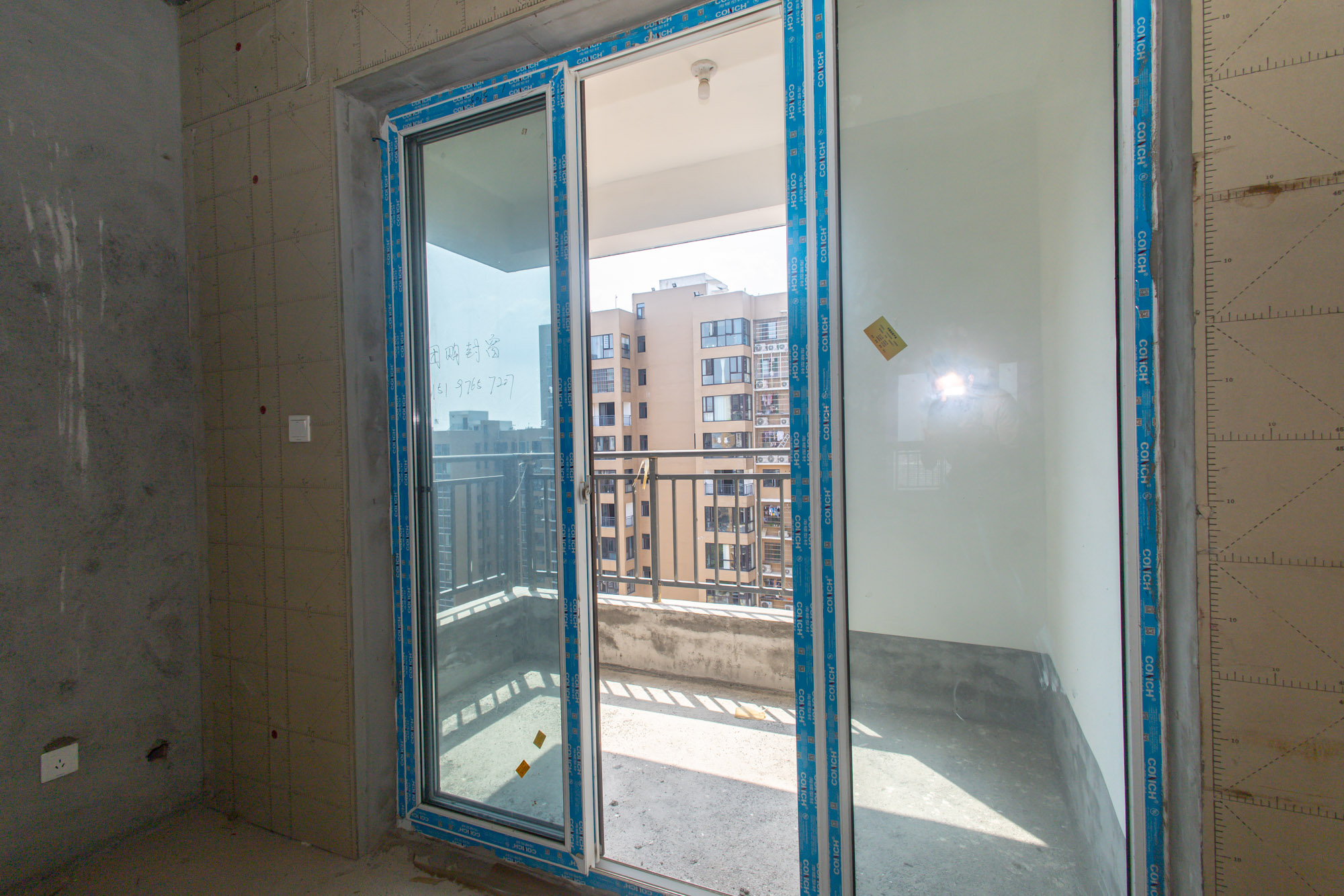 楚天世纪城西苑 3室2厅2卫 94.0万 楚天世纪城西苑 3室2厅2卫 94.0万阳台