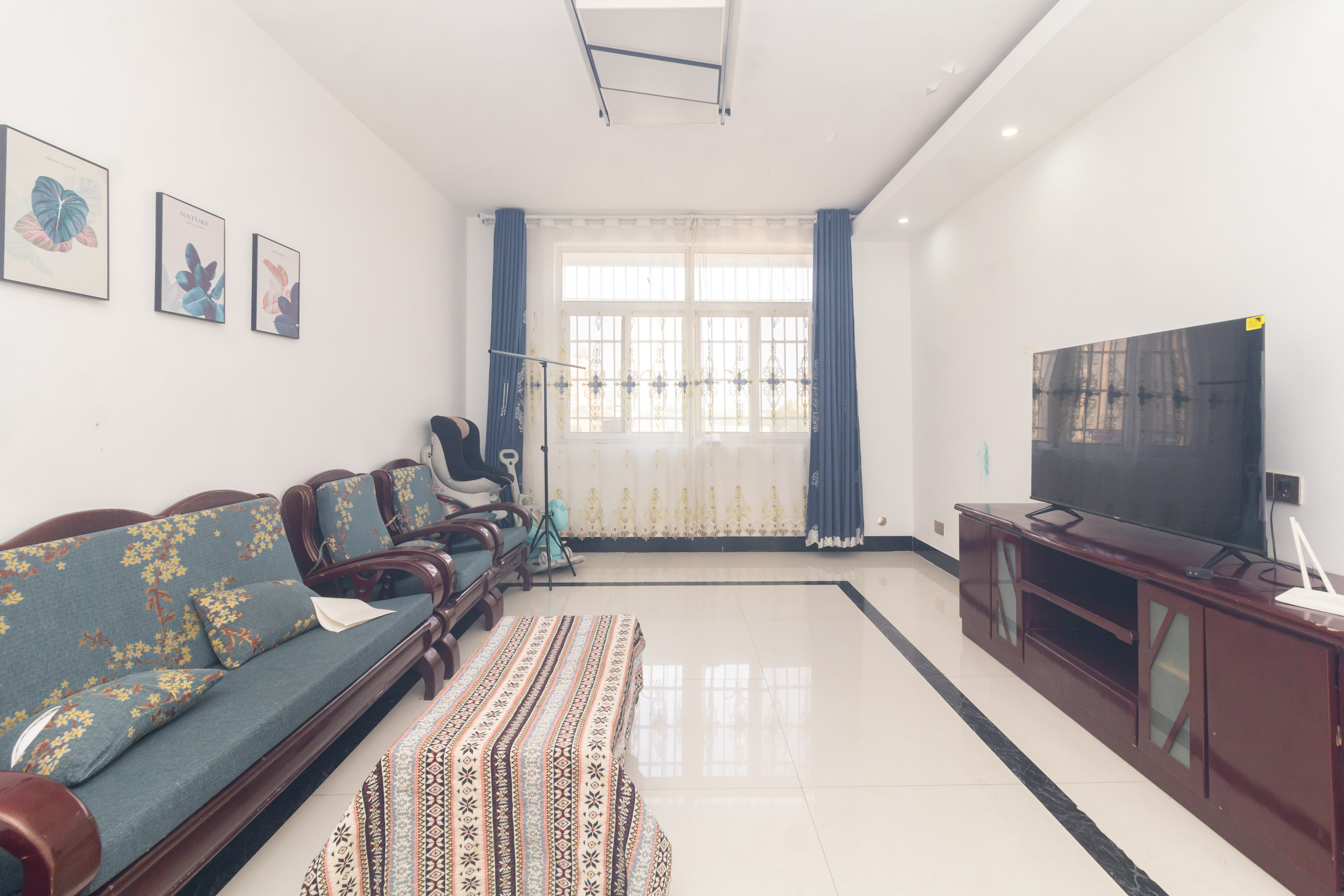 泉塘小区  3室2厅3卫    49.8万 泉塘小区  3室2厅3卫    49.8万