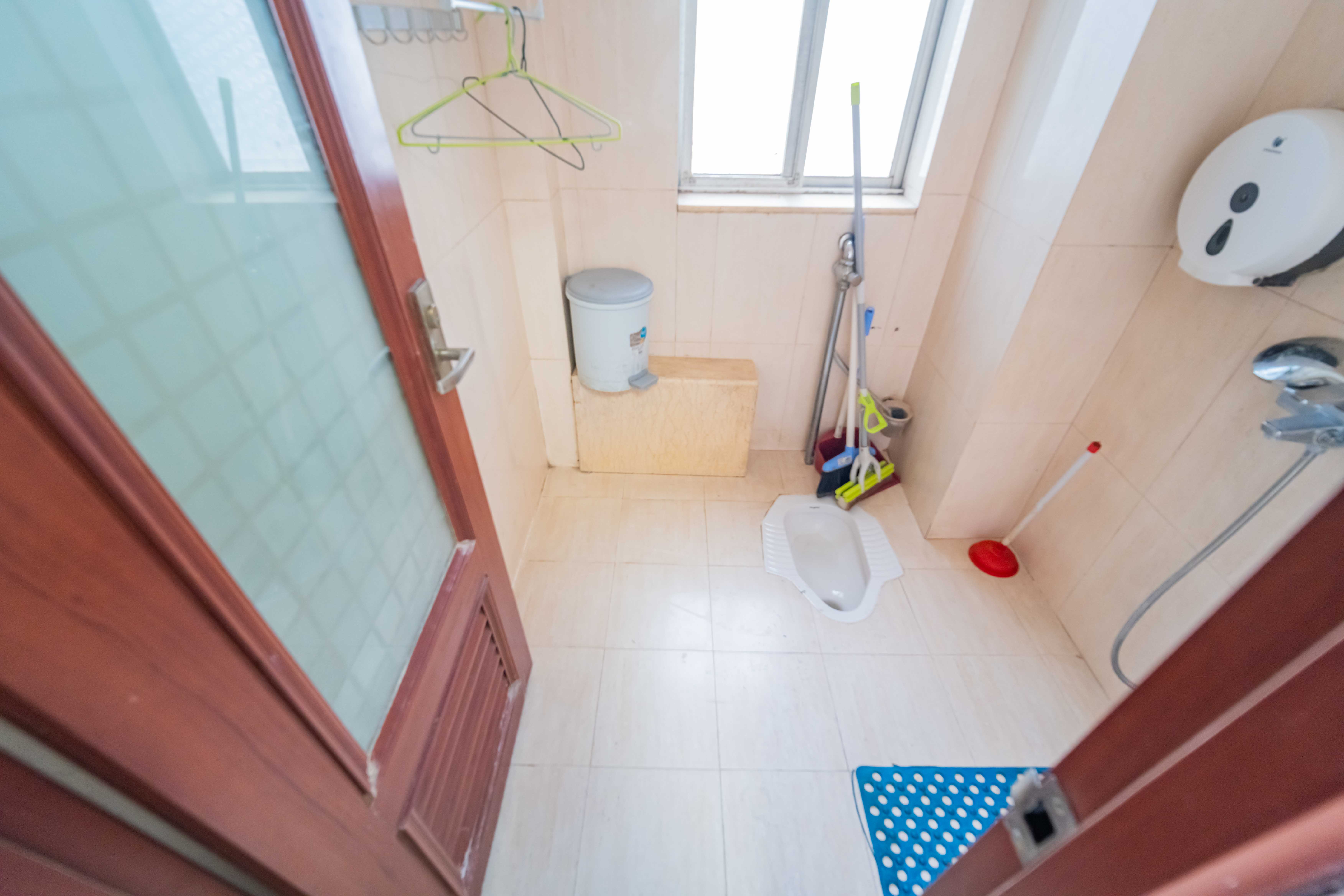 嘉盛奥美城  3室2厅1卫    150.0万卫生间