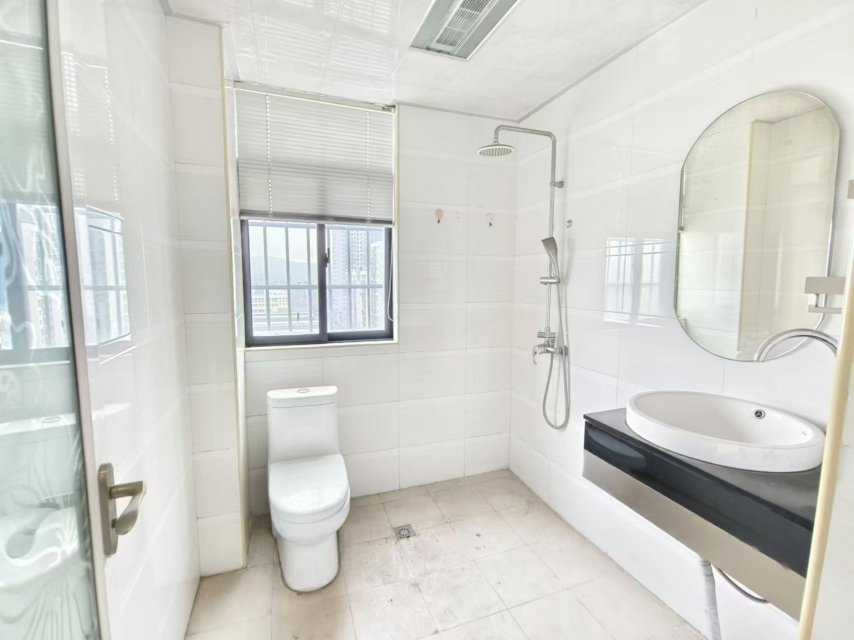 圣华名城建设北路110号 3室2厅2卫 52.00万 圣华名城建设北路110号 3室2厅2卫 52.00万室内图