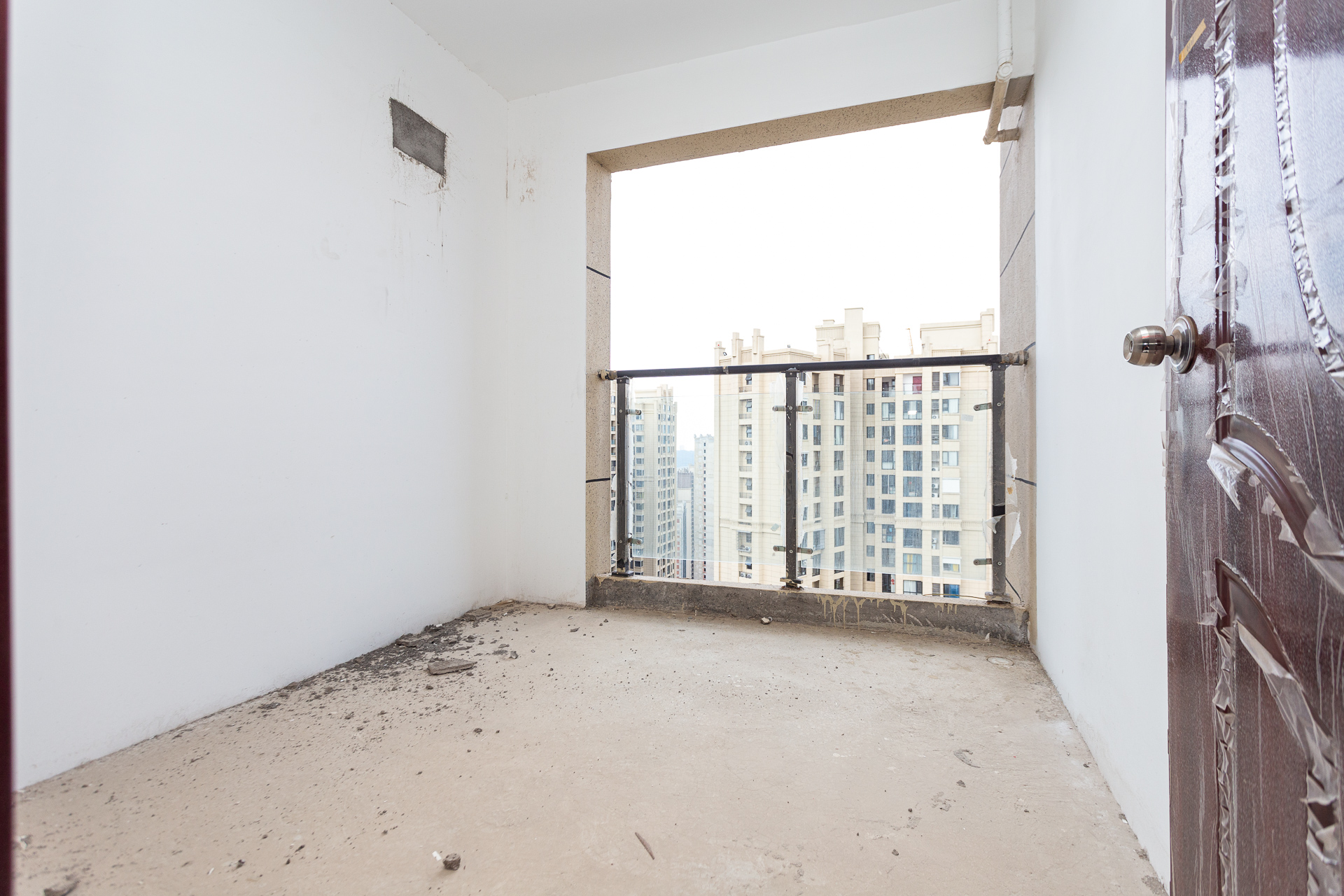 明发阅江悦府 3室2厅1卫 76.00万 明发阅江悦府 3室2厅1卫 76.00万卧室