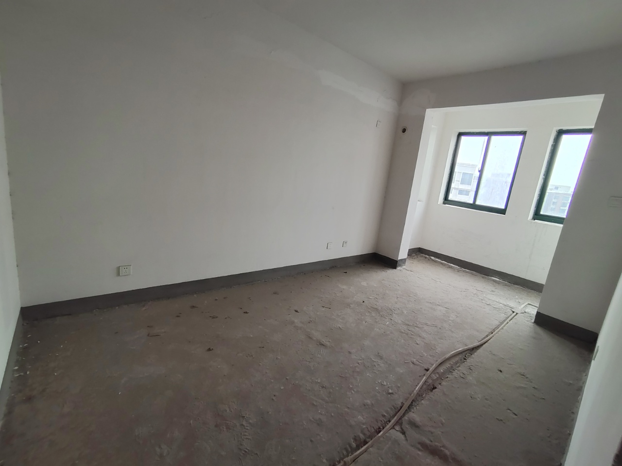 天鹅湖1号 4室2厅2卫 62.0万 天鹅湖1号 4室2厅2卫 62.0万室内图