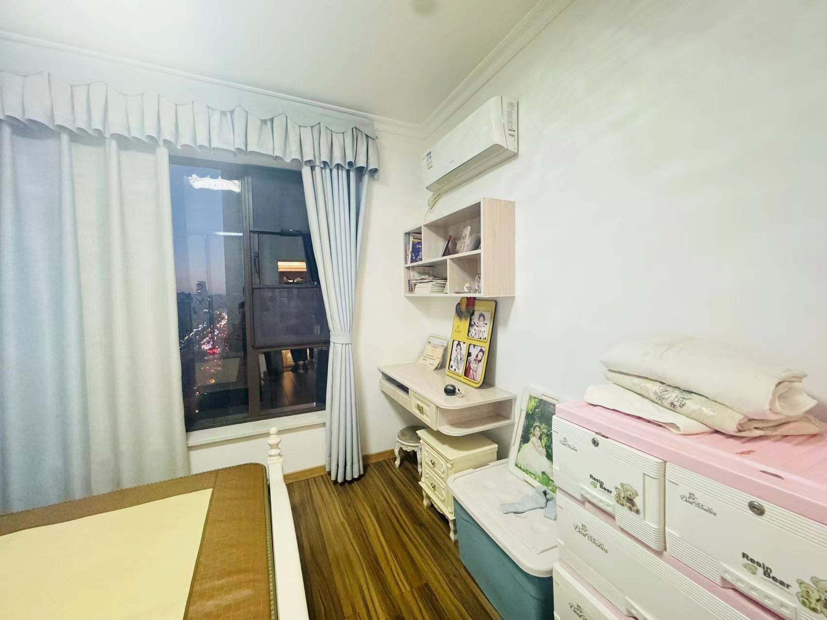 中泰财富湘江 1室0厅0卫 89.8万 中泰财富湘江 1室0厅0卫 89.8万室内图