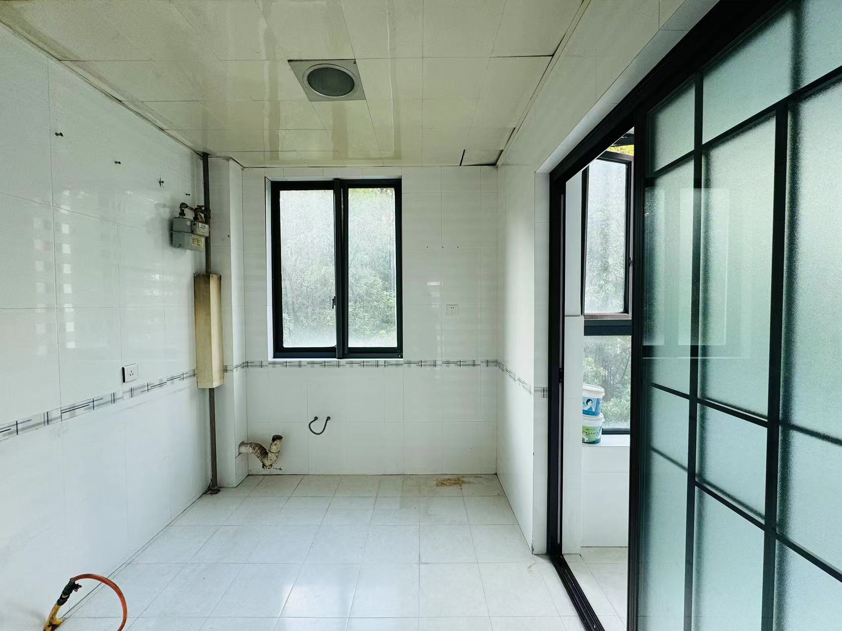 山水国际 3室2厅2卫 68.0万 山水国际 3室2厅2卫 68.0万室内图