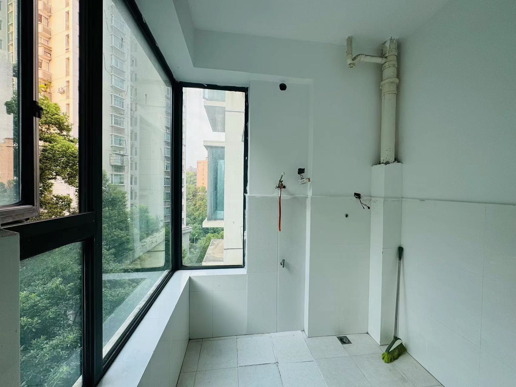 山水国际 3室2厅2卫 68.0万 山水国际 3室2厅2卫 68.0万室内图