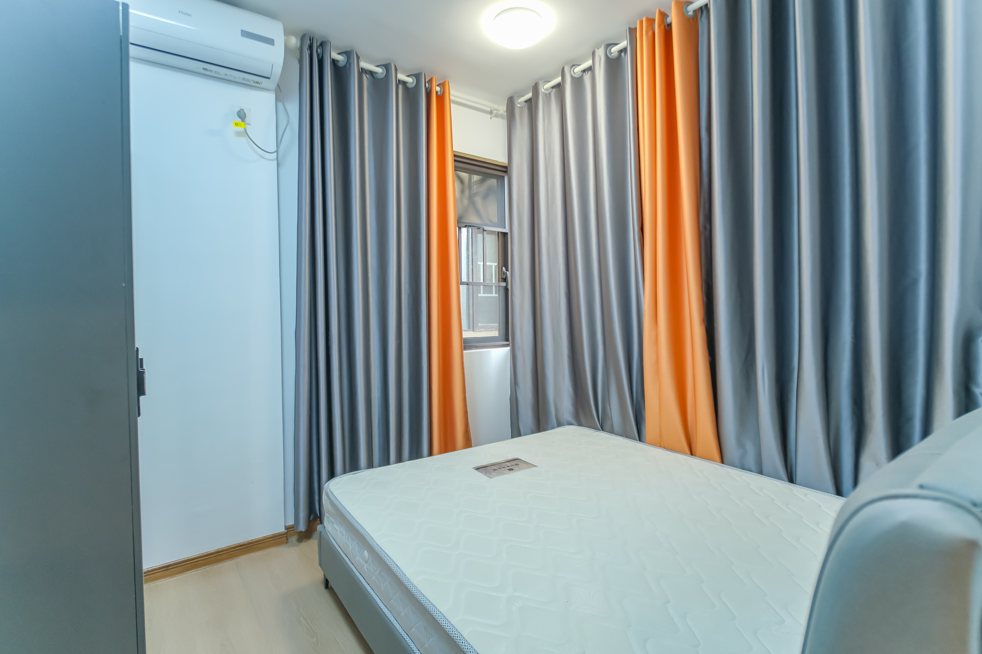 保利香槟国际 3室2厅2卫 79.0万 保利香槟国际 3室2厅2卫 79.0万卧室