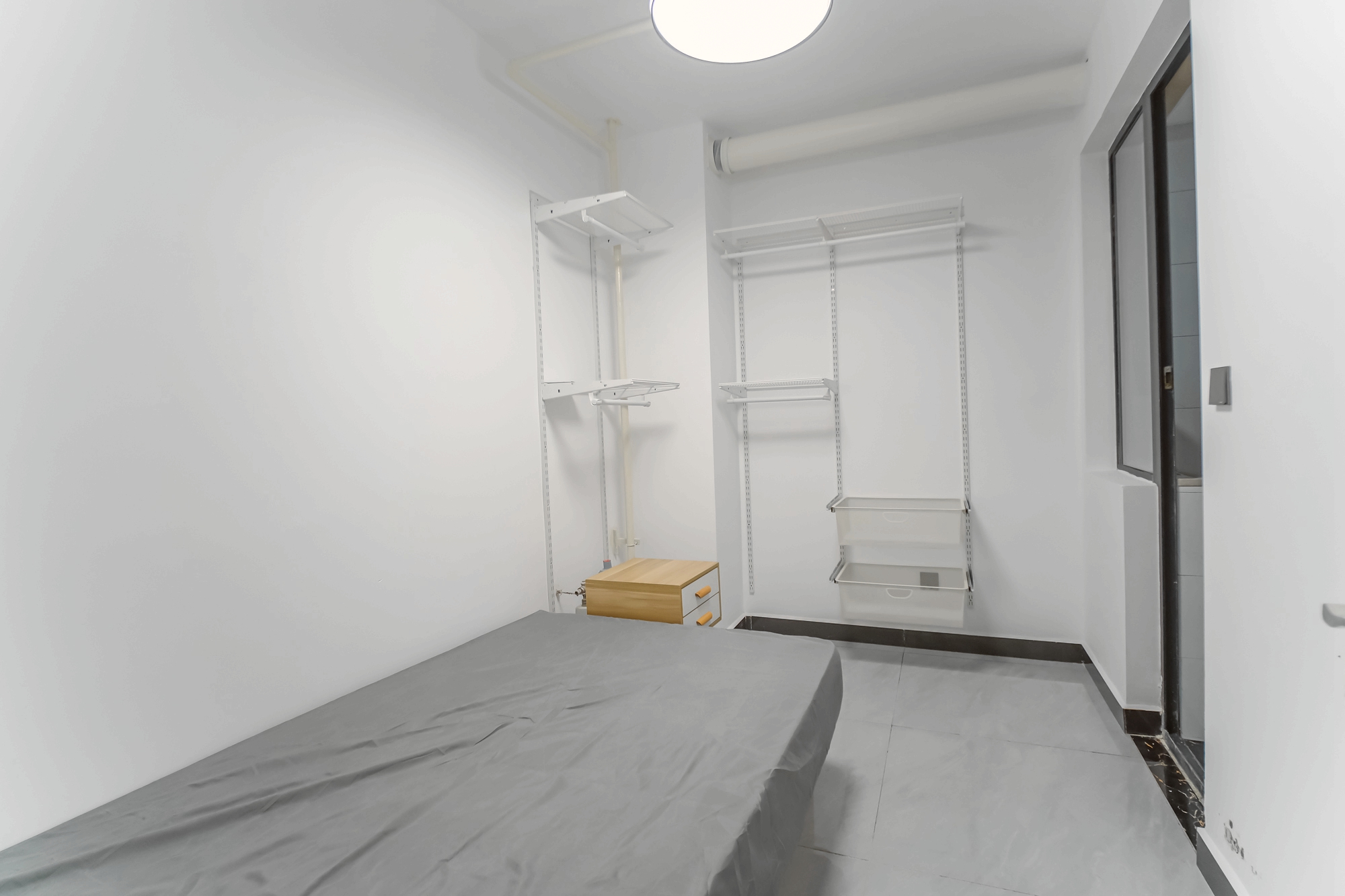 三一街区 5室2厅2卫 165.0万 三一街区 5室2厅2卫 165.0万卧室