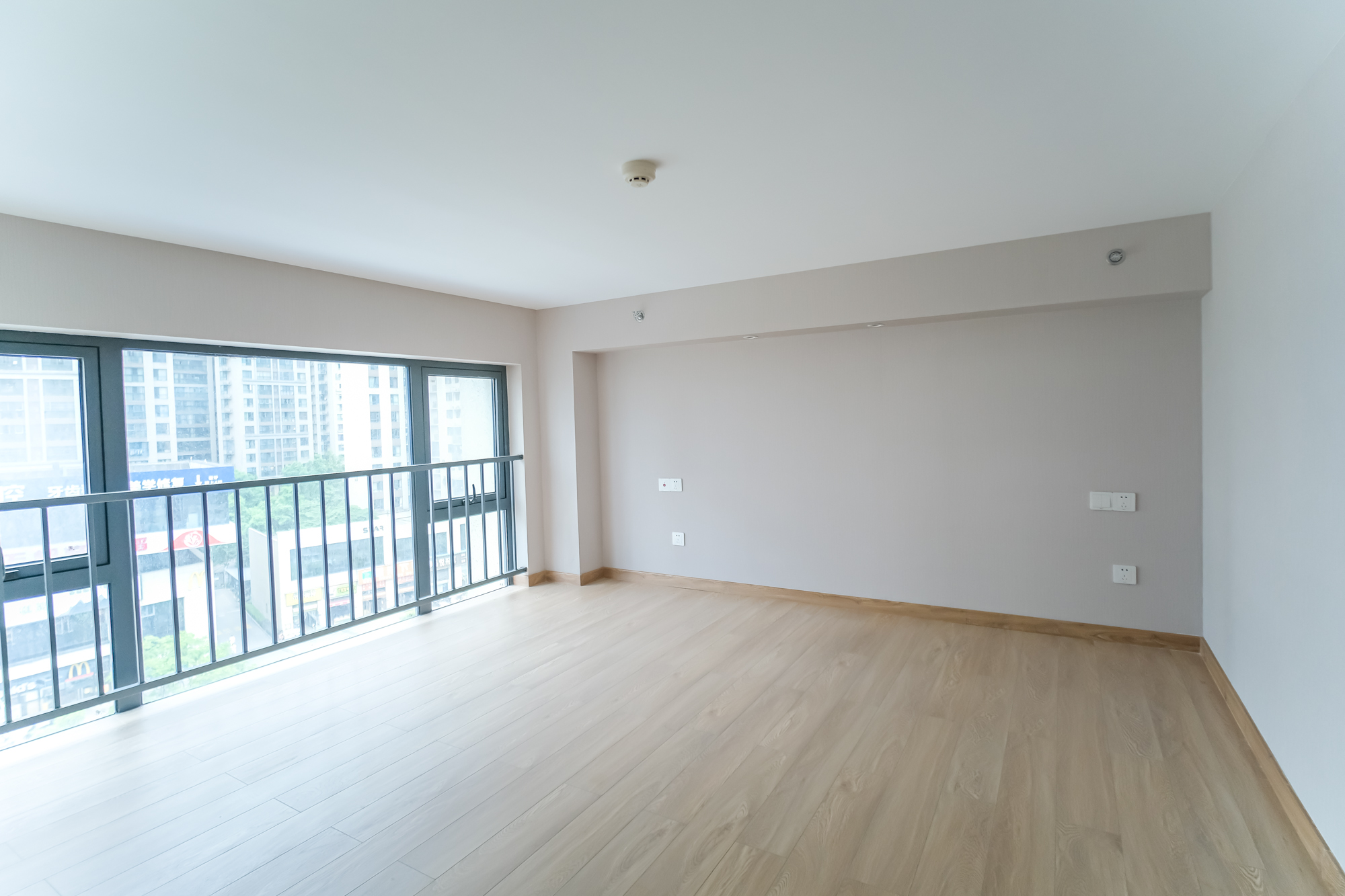 运达锦绣广场  3室1厅1卫    120.0万 运达锦绣广场  3室1厅1卫    120.0万卧室