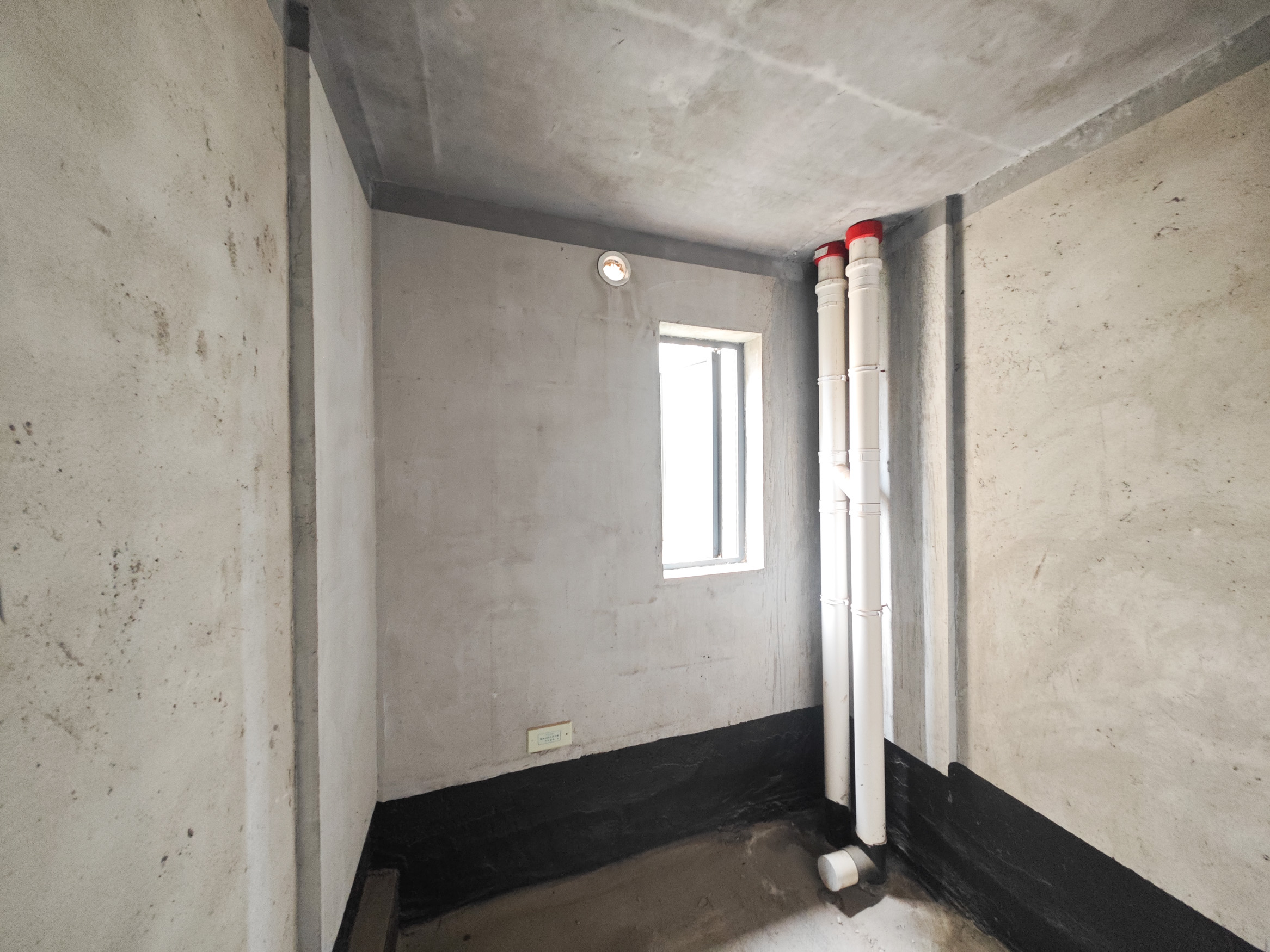 中建嘉和城  4室2厅2卫   125.00万卫生间