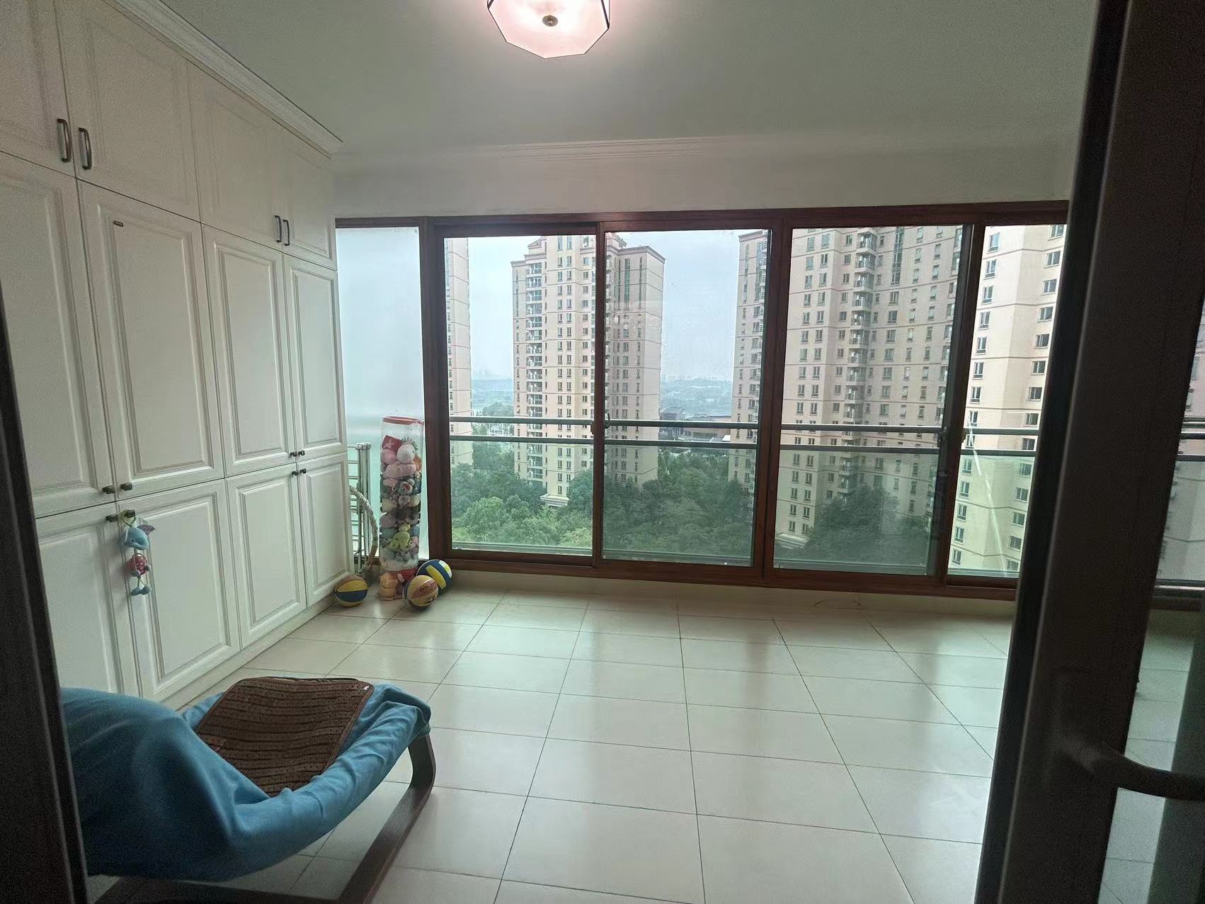 晋合湘水湾二期 4室2厅2卫 245.0万 晋合湘水湾二期 4室2厅2卫 245.0万室内图