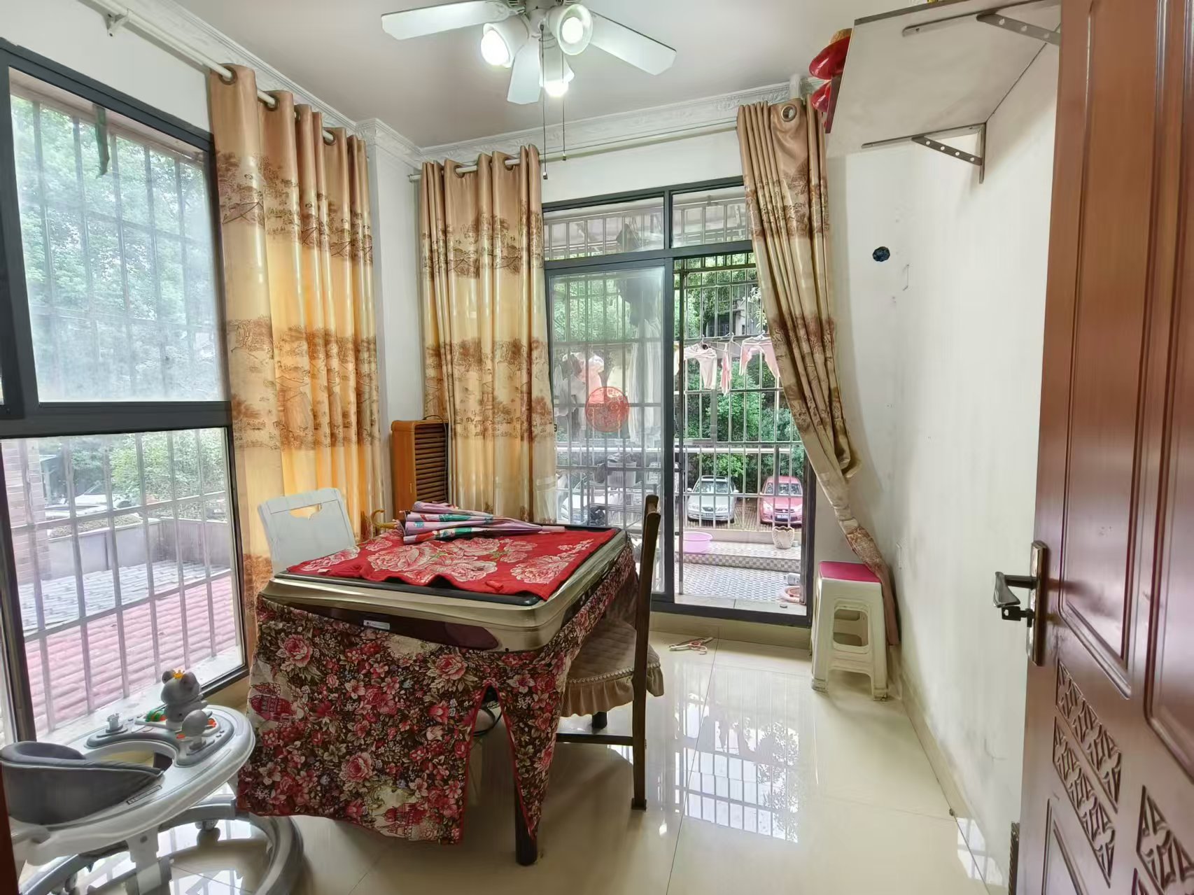 圣华名城建设北路110号 4室2厅2卫 46.0万 圣华名城建设北路110号 4室2厅2卫 46.0万室内图