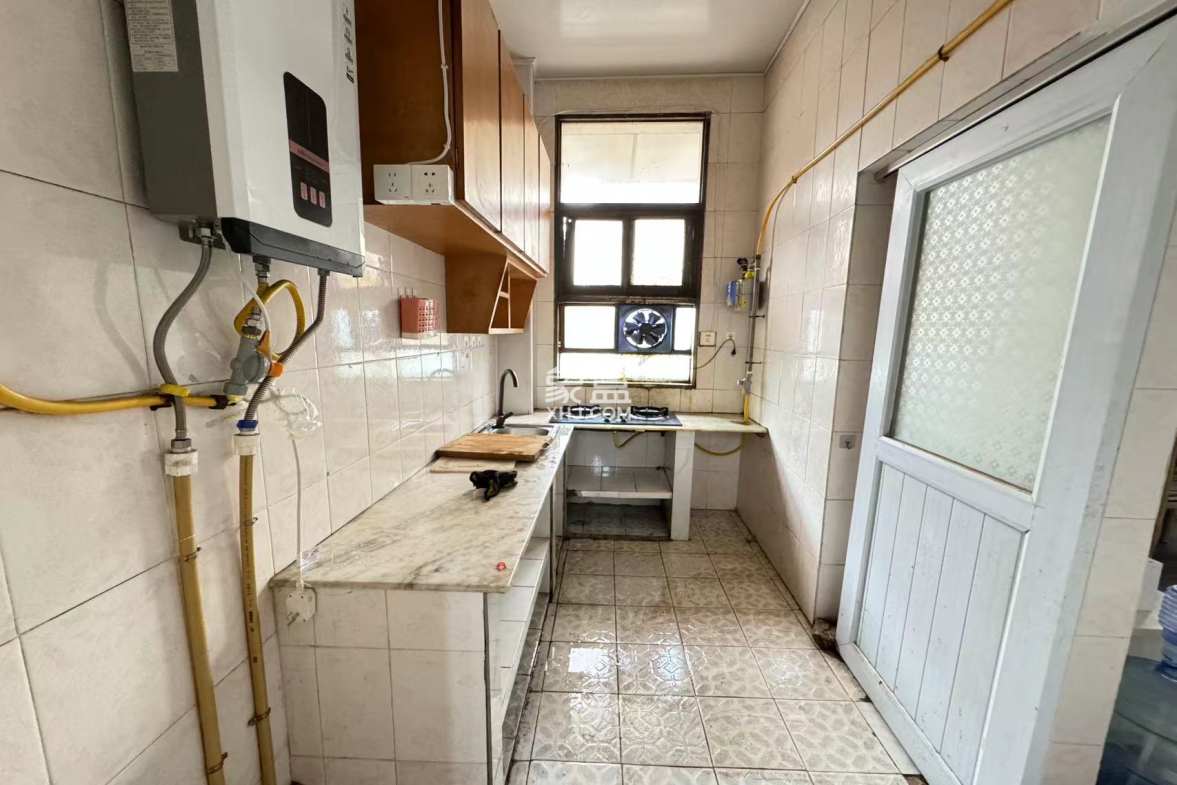 王塔冲一村 2室2厅1卫 19.8万 王塔冲一村 2室2厅1卫 19.8万室内图