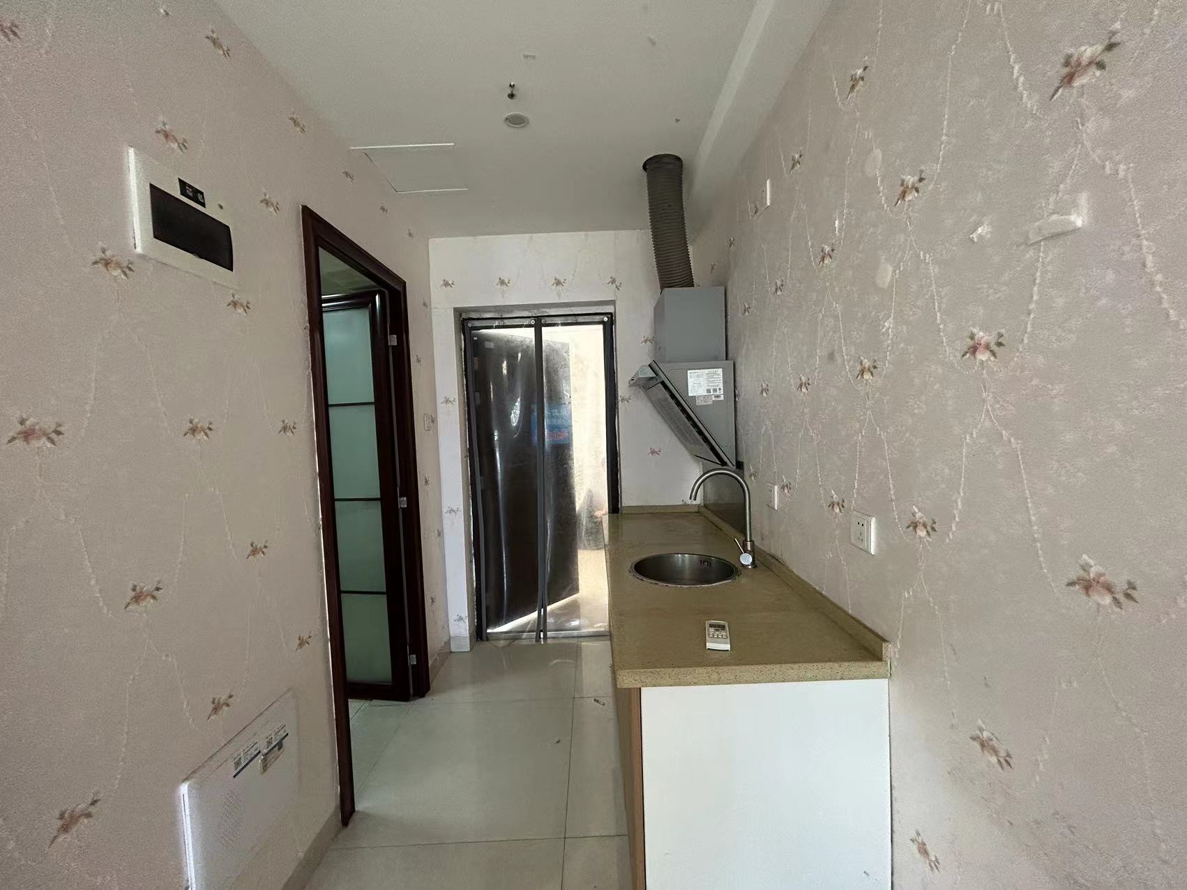 康桥美郡 1室1厅1卫 24.8万 康桥美郡 1室1厅1卫 24.8万室内图