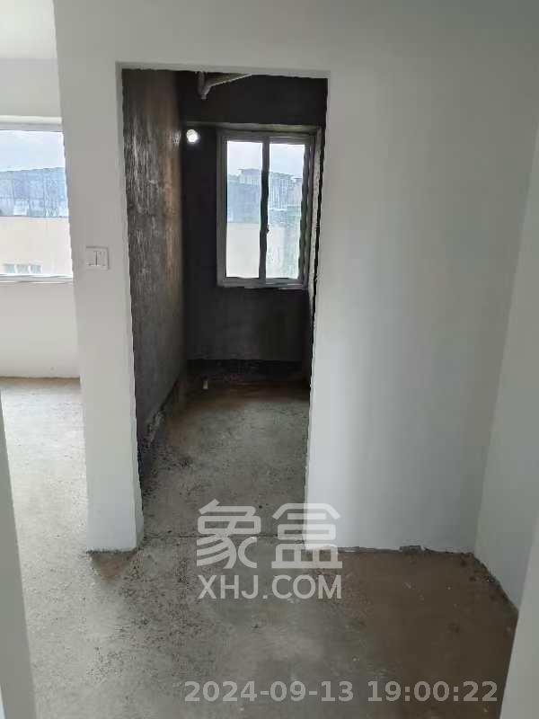 洋湖和园（福联嘉苑）  4室2厅2卫   2000.00元/月室内图