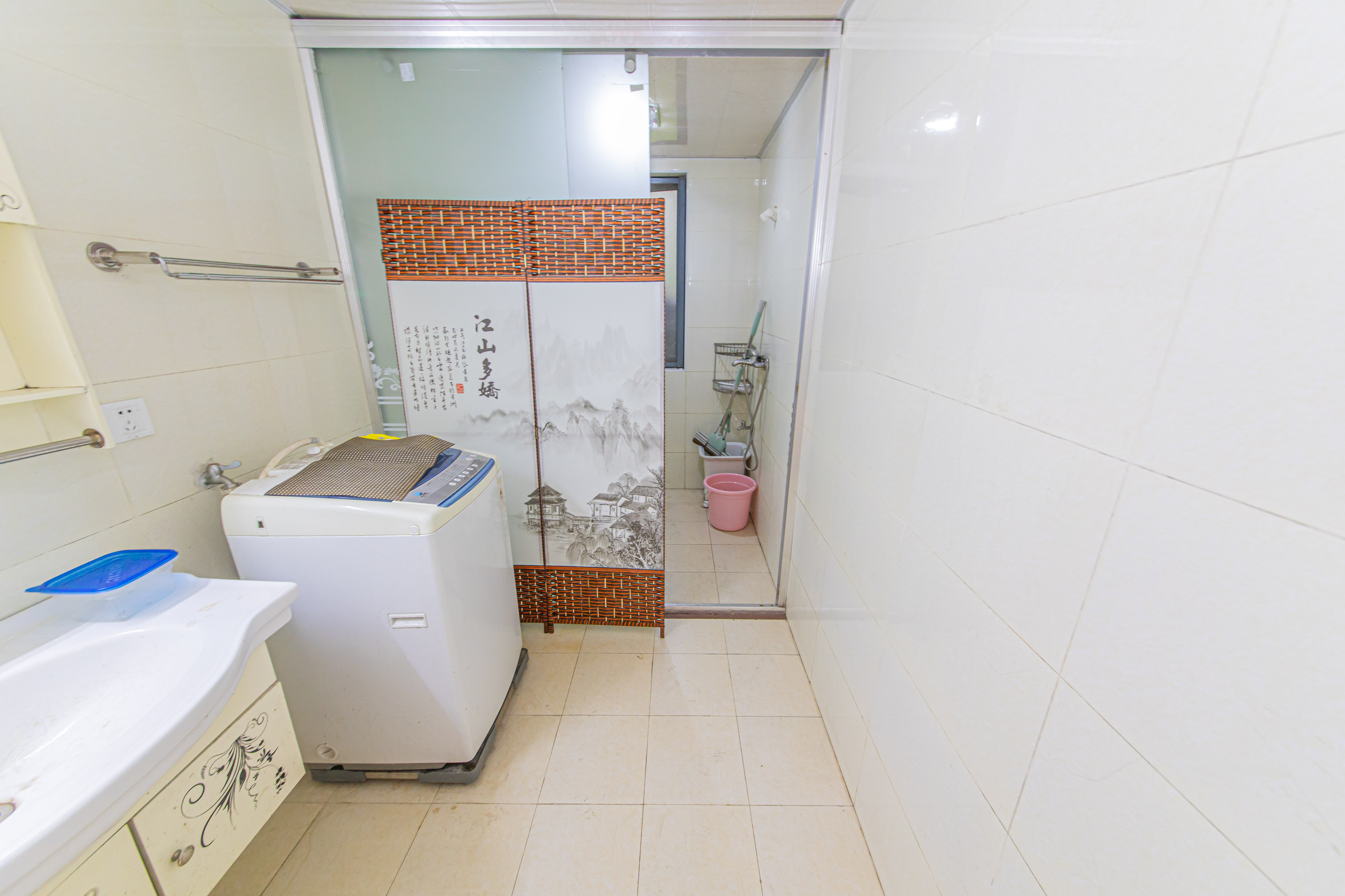 中建芙蓉嘉苑  3室2厅1卫    89.98万卫生间