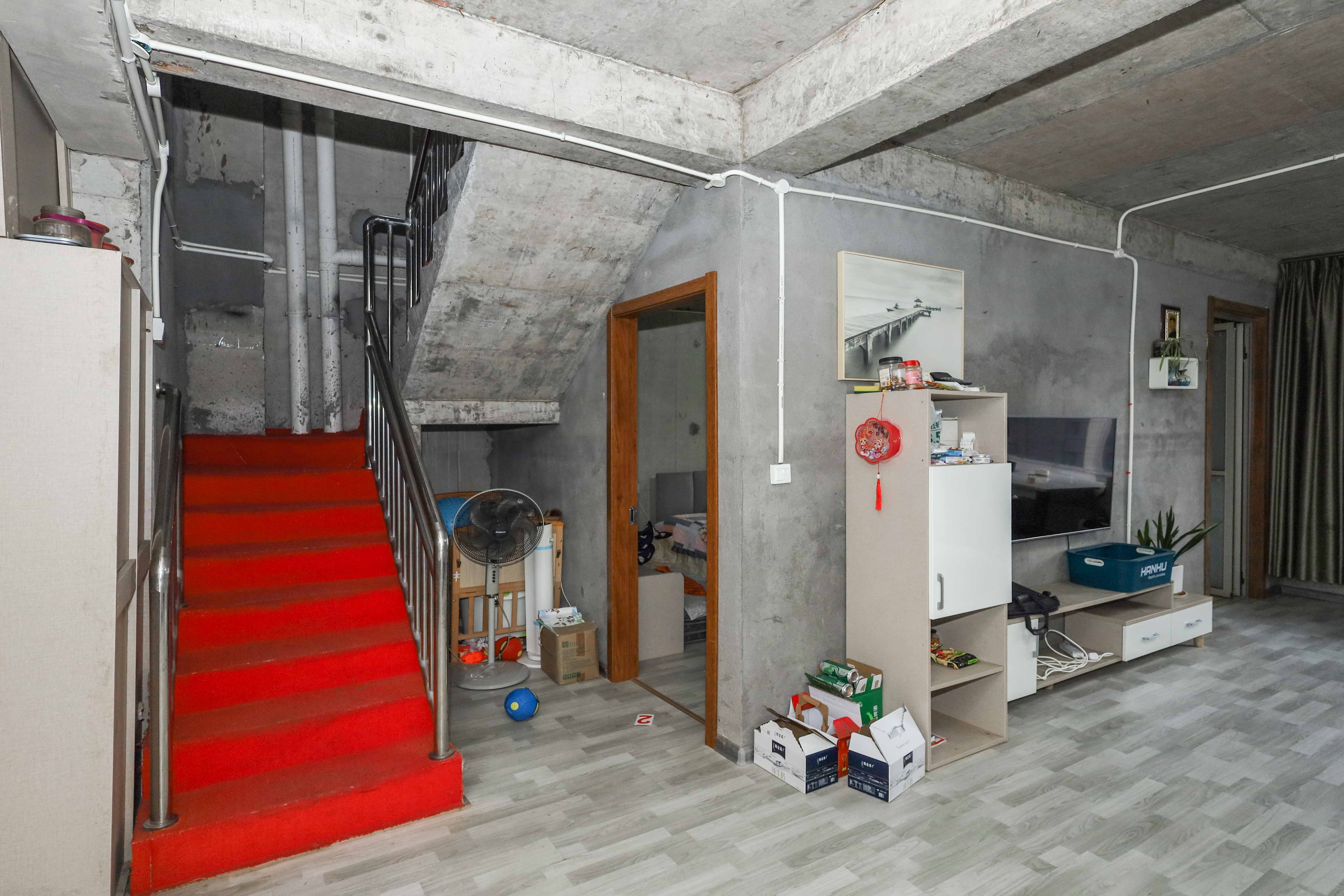 建发央著  4室2厅2卫   280.00万其他