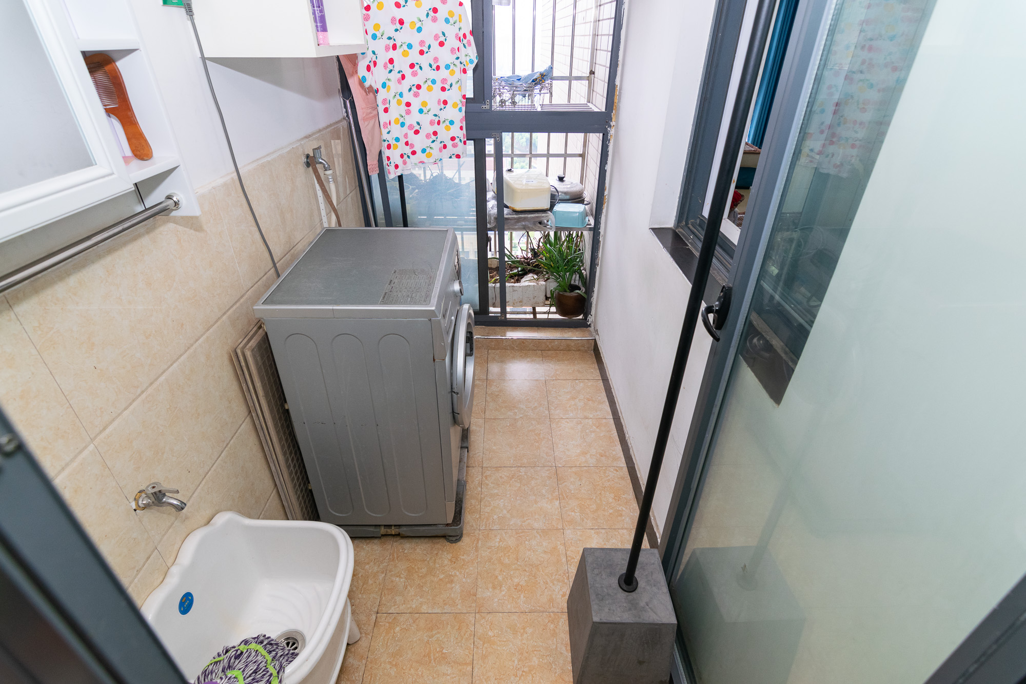 联诚国际城 2室2厅1卫 52.8万 联诚国际城 2室2厅1卫 52.8万阳台