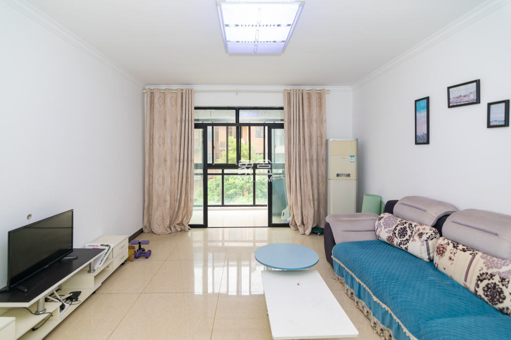 丽景华庭  3室2厅2卫   65.00万