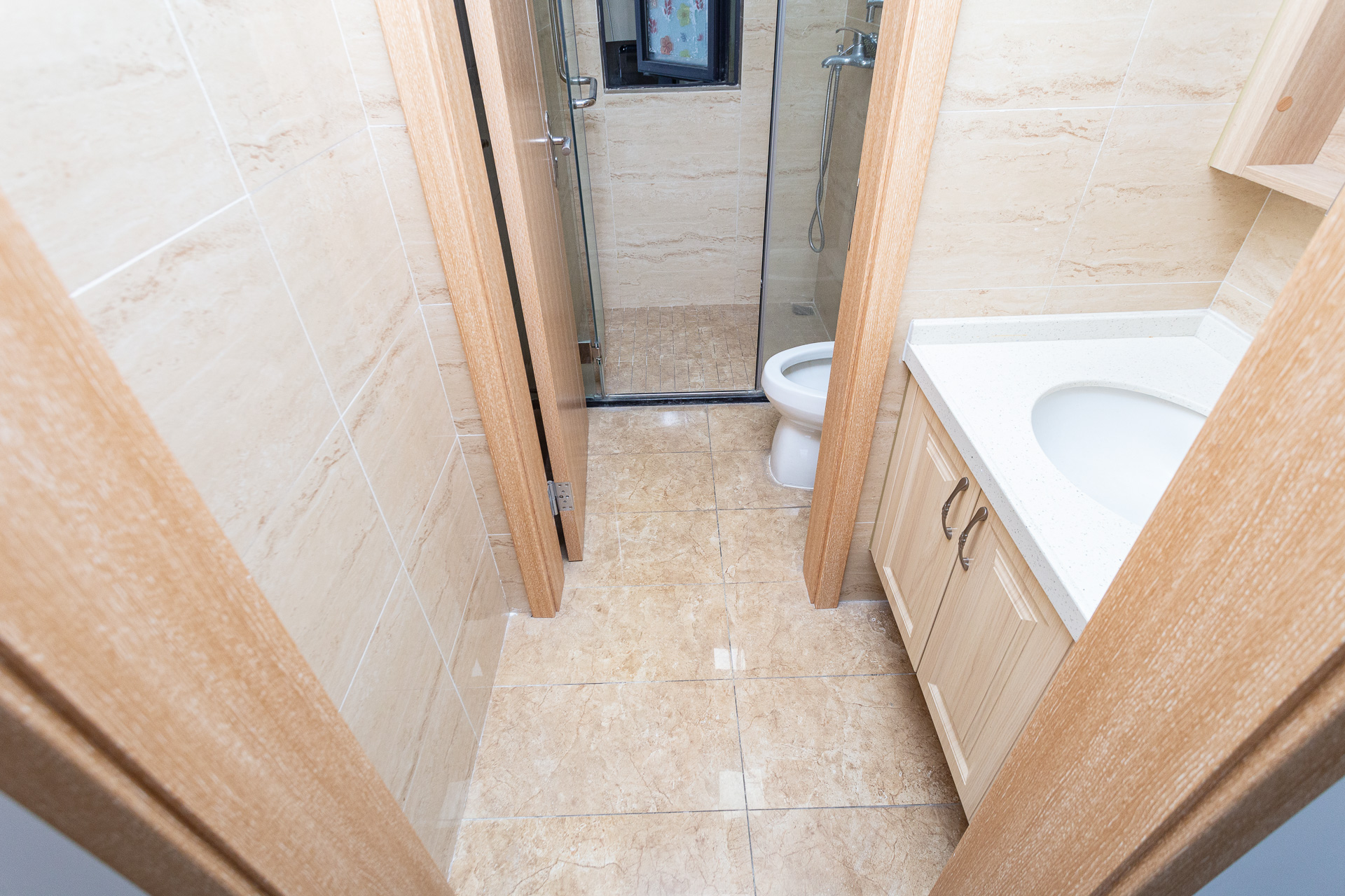 万润滨江天著 4室2厅2卫 122.0万 万润滨江天著 4室2厅2卫 122.0万卫生间