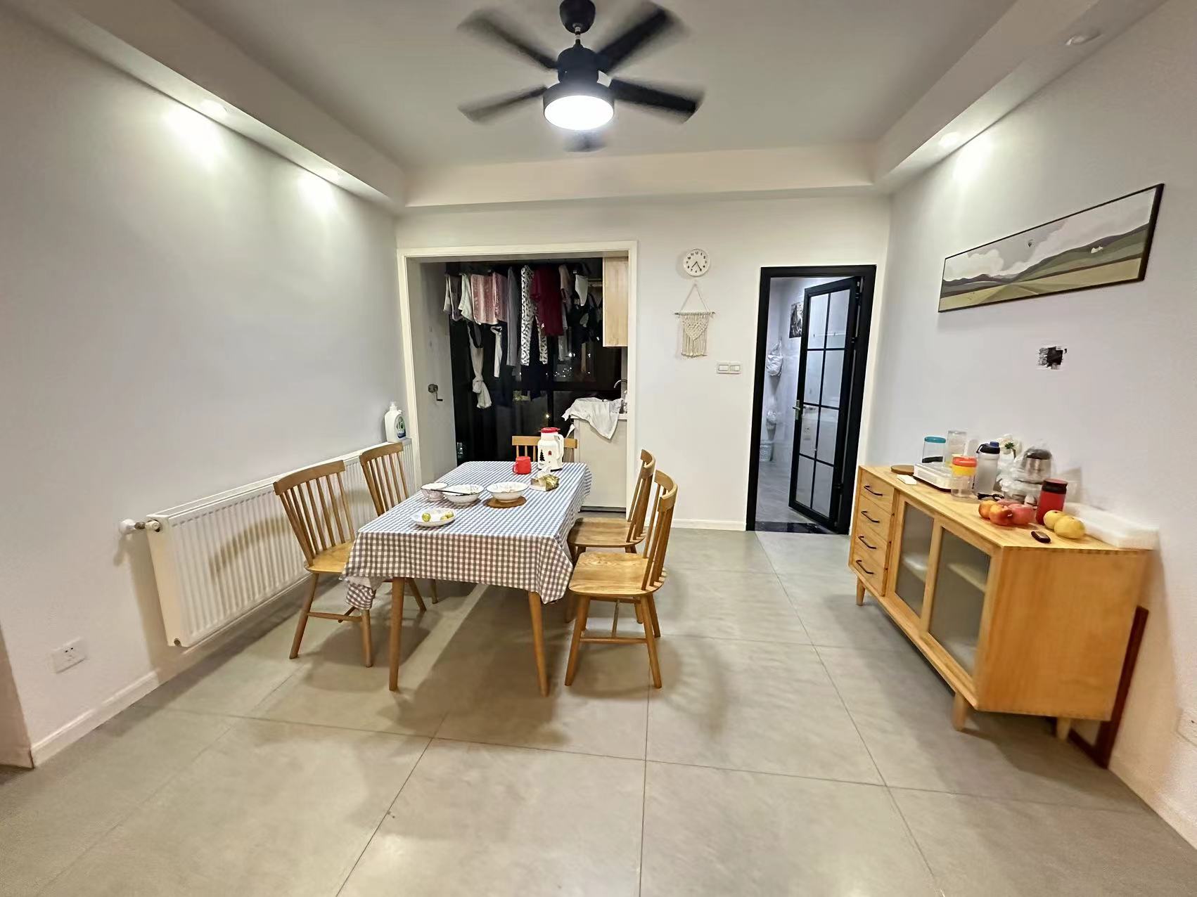 金轮翡翠名园 4室2厅2卫 88.0万 金轮翡翠名园 4室2厅2卫 88.0万室内图