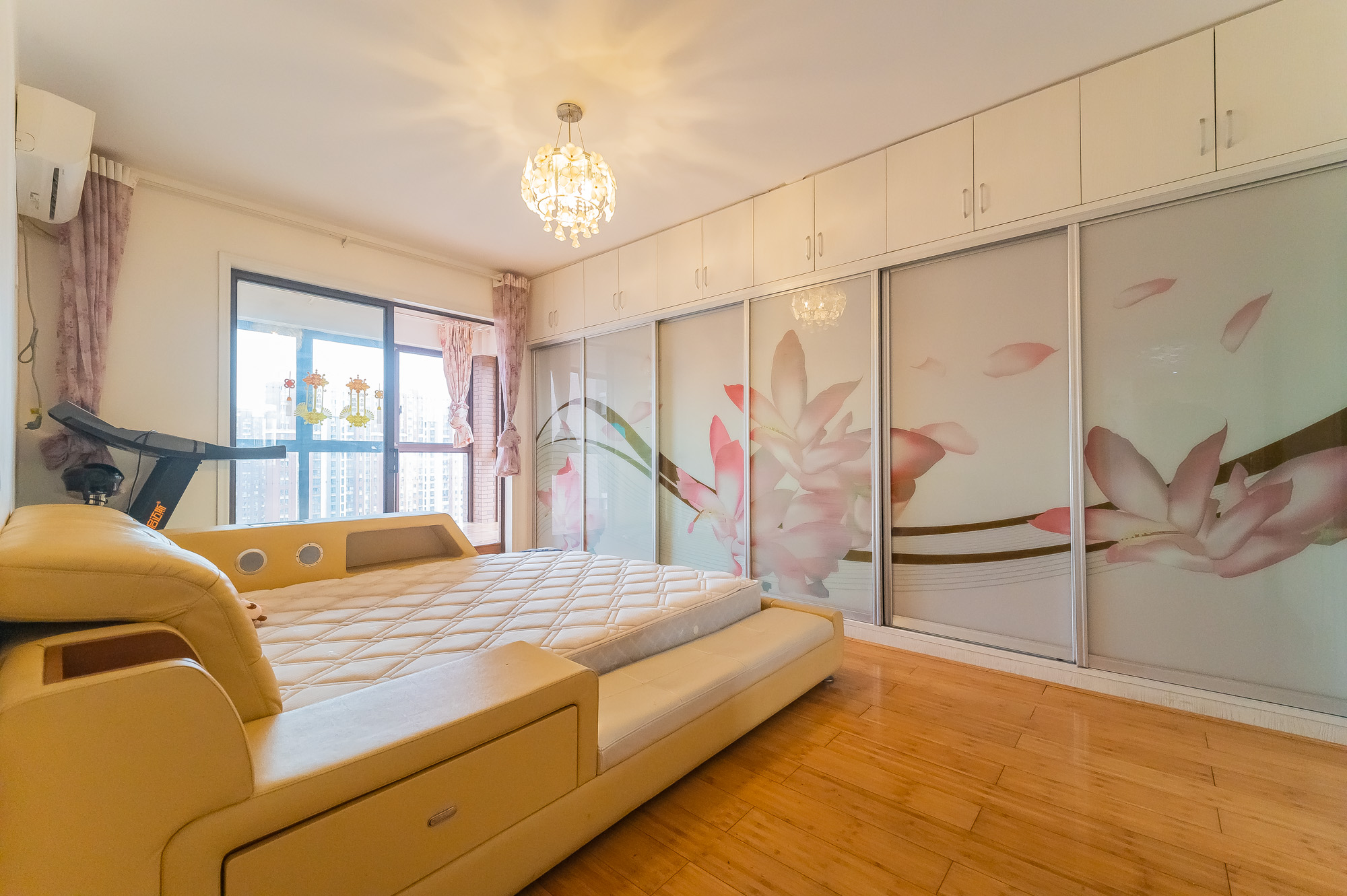 水岸世景  3室2厅2卫    92.5万 水岸世景  3室2厅2卫    92.5万卧室