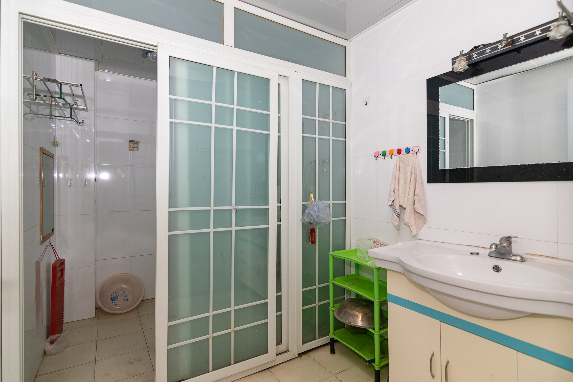 景悦和苑 3室2厅2卫 80.0万 景悦和苑 3室2厅2卫 80.0万卫生间