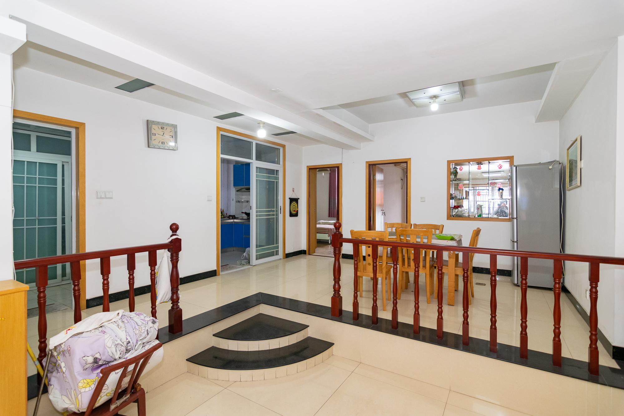 景悦和苑 3室2厅2卫 80.0万 景悦和苑 3室2厅2卫 80.0万客厅