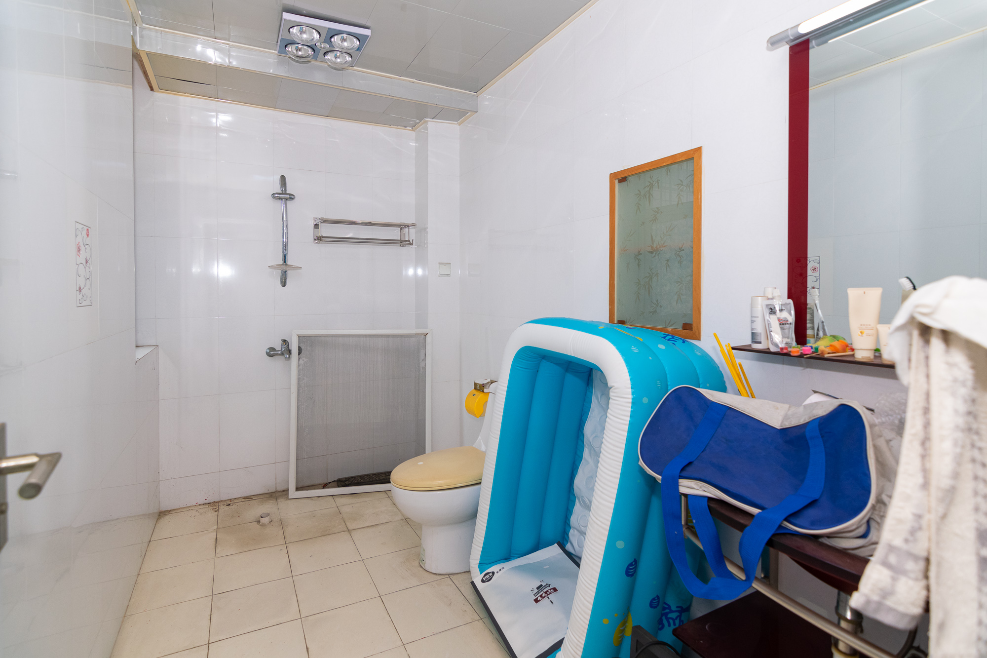 景悦和苑 3室2厅2卫 80.0万 景悦和苑 3室2厅2卫 80.0万卫生间