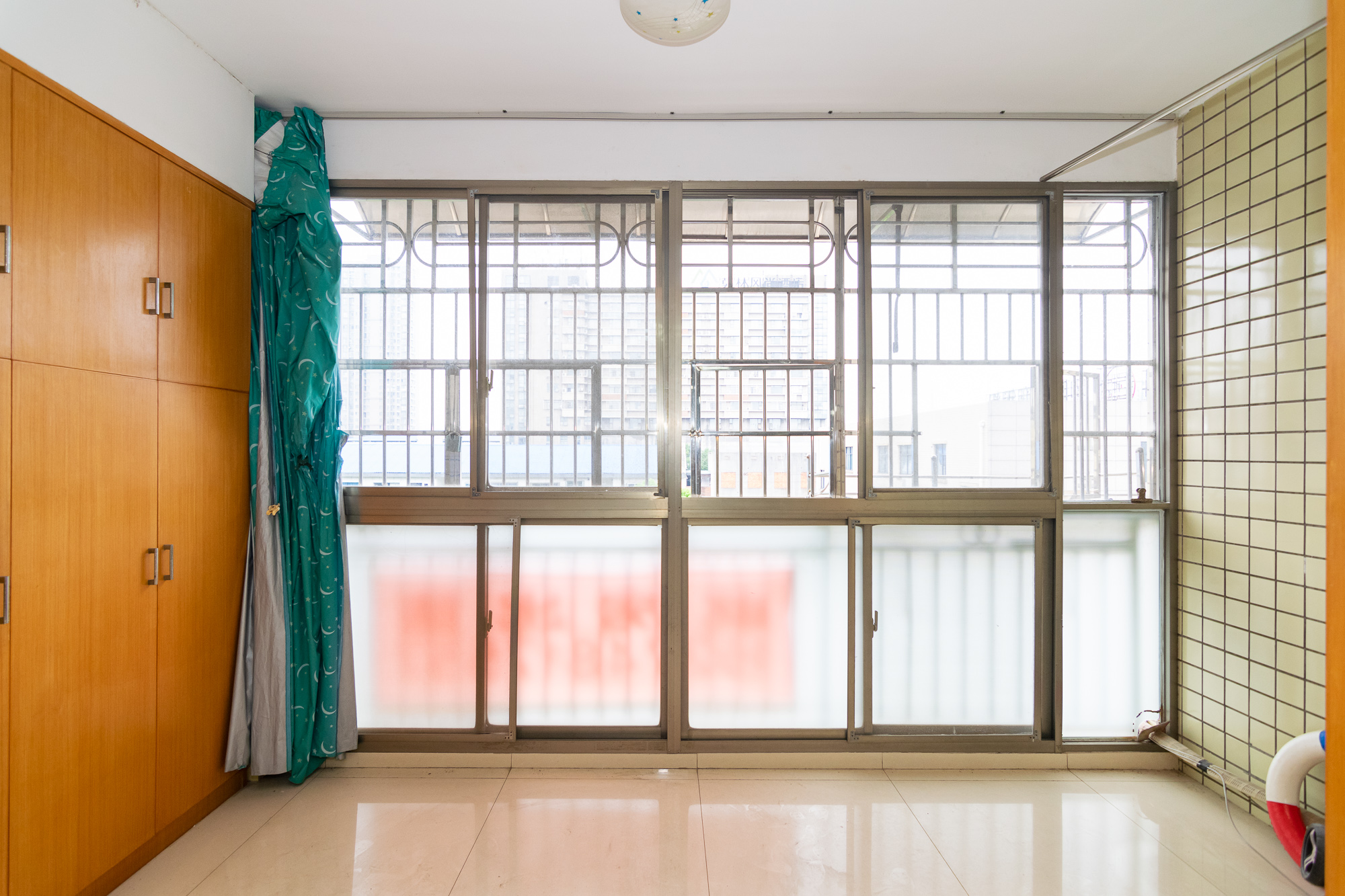 景悦和苑 3室2厅2卫 80.0万 景悦和苑 3室2厅2卫 80.0万阳台