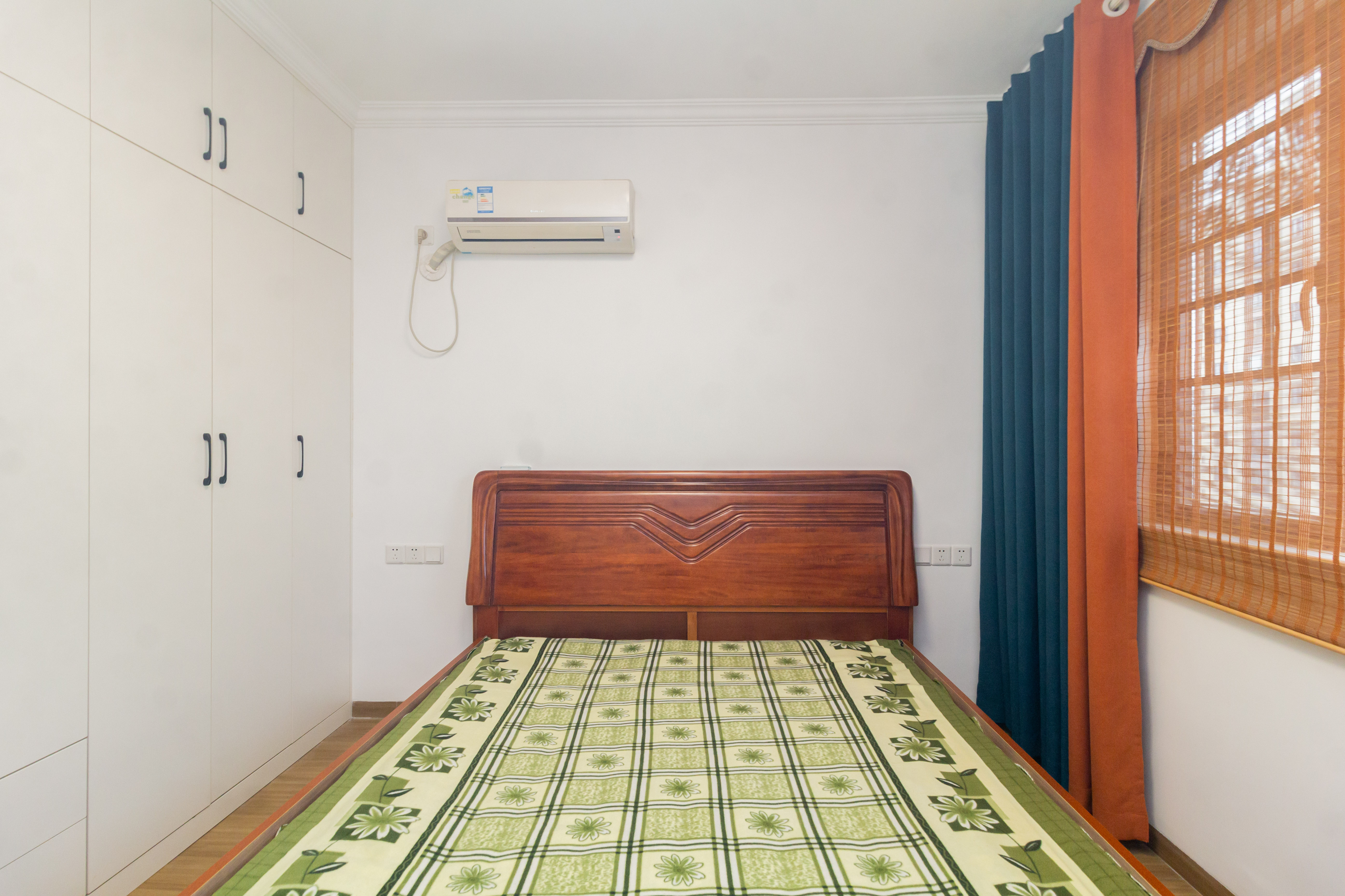 广悦星苑润园  2室2厅1卫    59.8万卧室