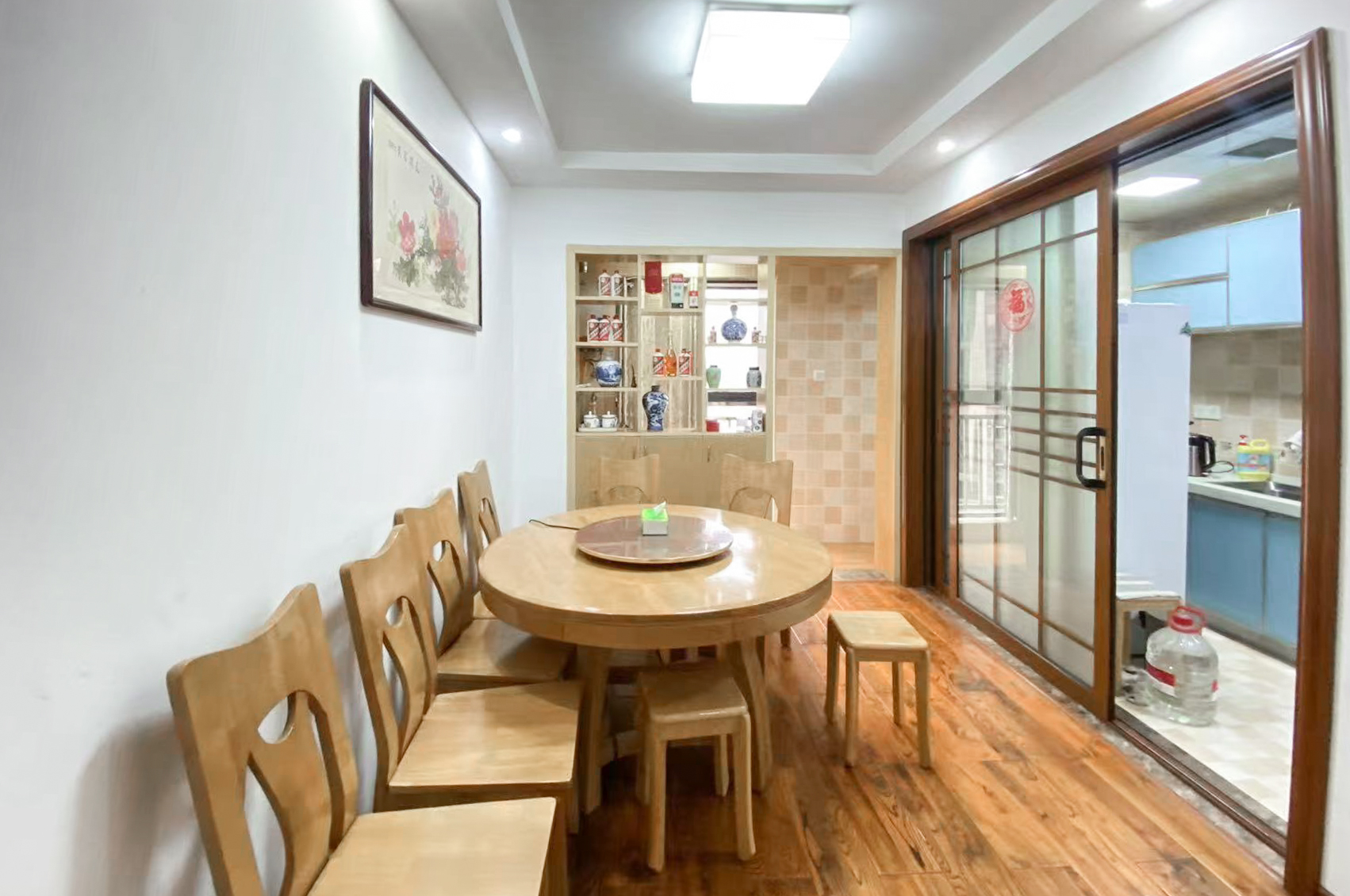 中海梅溪湖壹号 3室2厅2卫 162.0万 中海梅溪湖壹号 3室2厅2卫 162.0万客厅