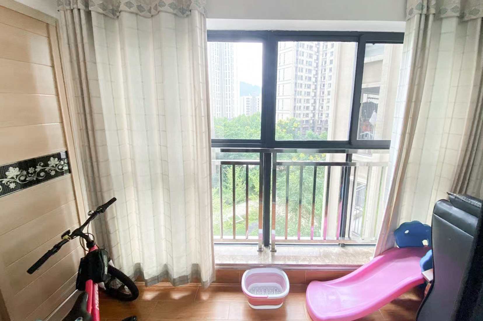 中海梅溪湖壹号 3室2厅2卫 162.0万 中海梅溪湖壹号 3室2厅2卫 162.0万其他