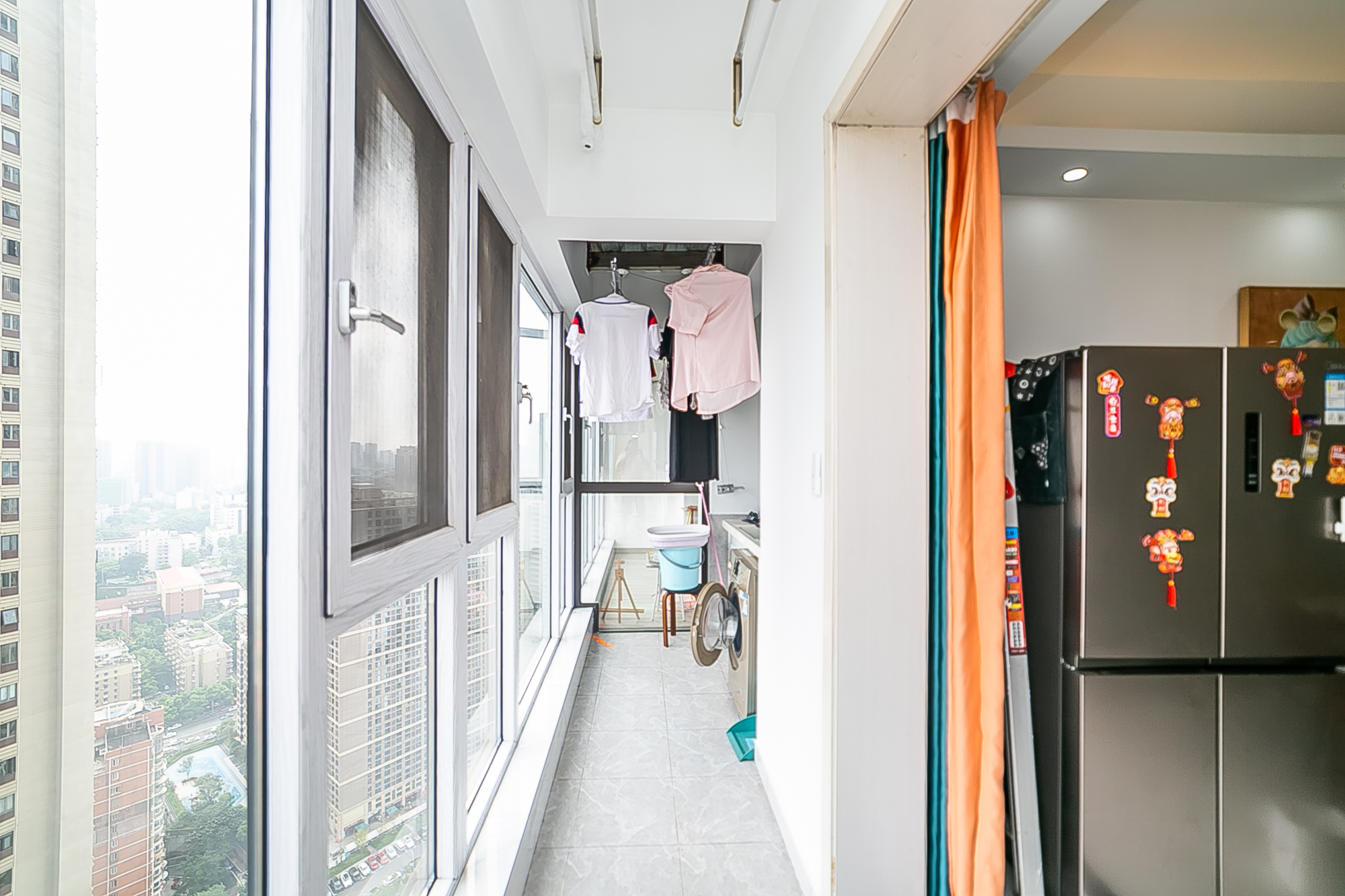 中建江山壹号 4室2厅2卫 350.0万 中建江山壹号 4室2厅2卫 350.0万阳台