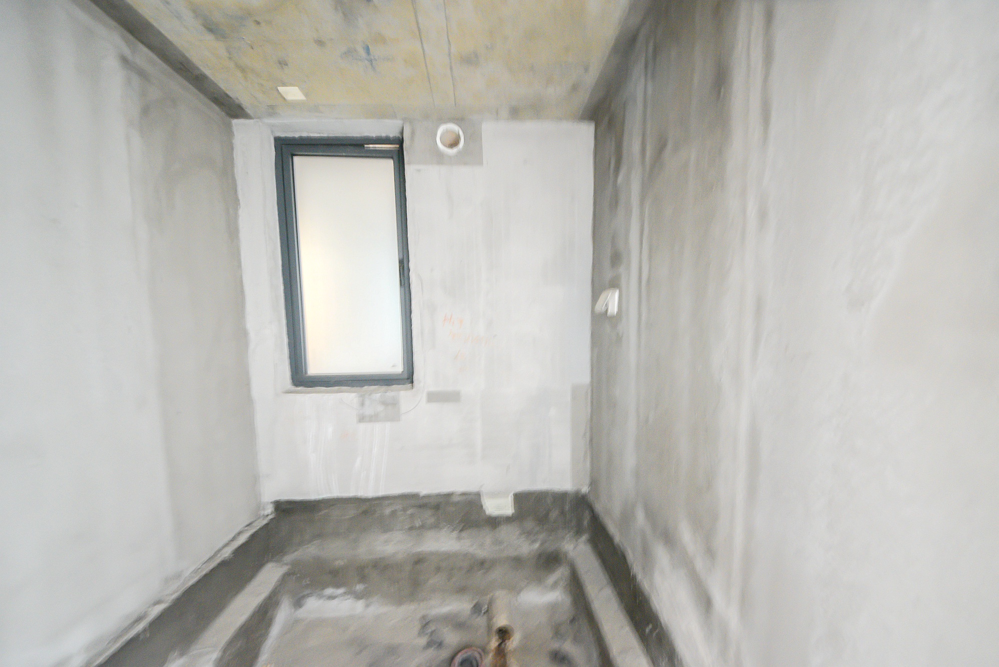 建发中央悦府  4室2厅2卫   184.50万其他
