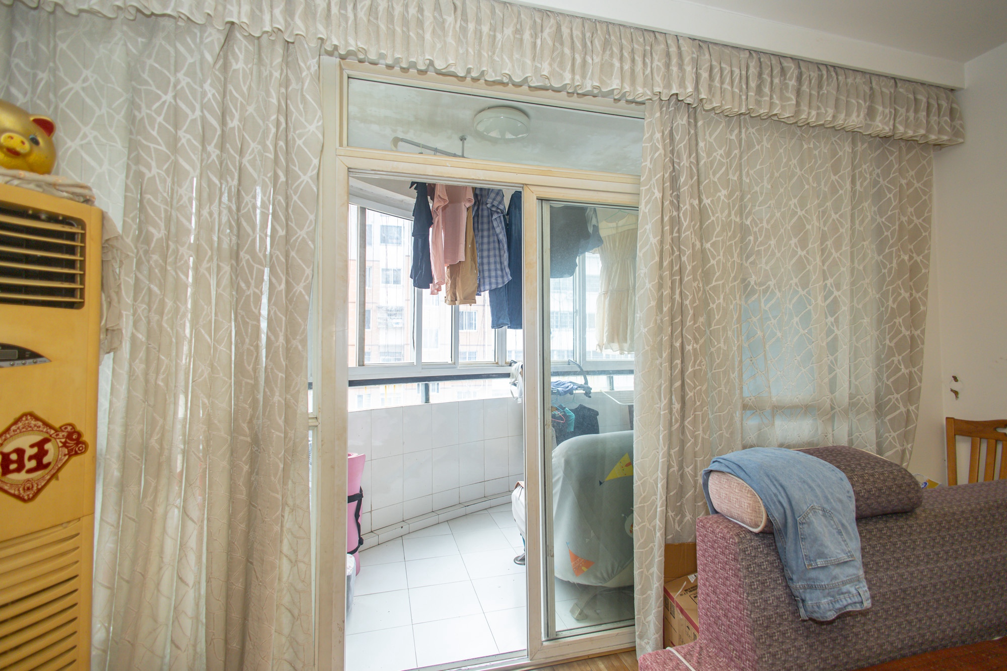 晶华美地 3室2厅1卫 60.0万 晶华美地 3室2厅1卫 60.0万阳台