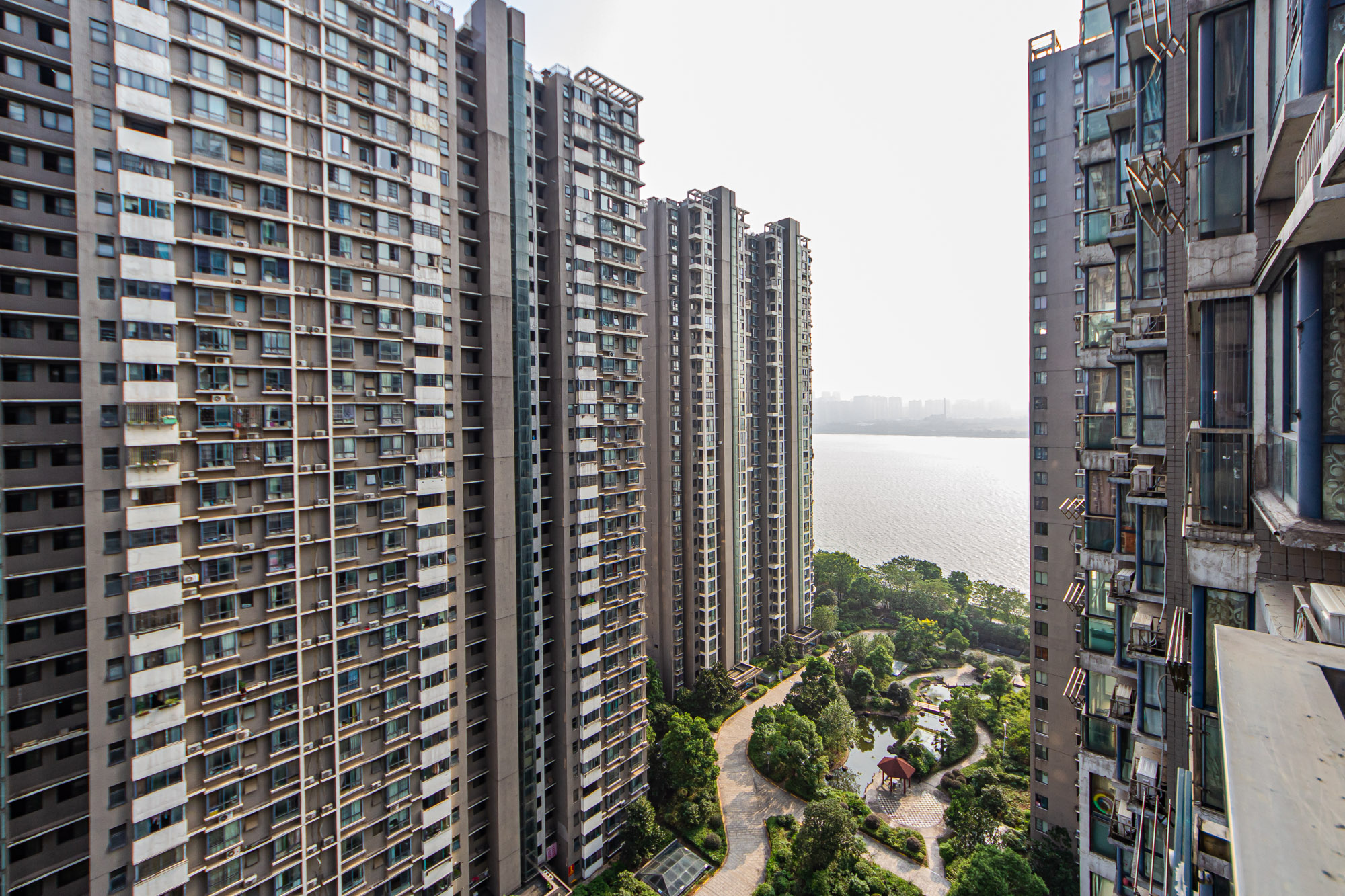 湘江世纪城融江苑  3室2厅1卫   105.00万其他