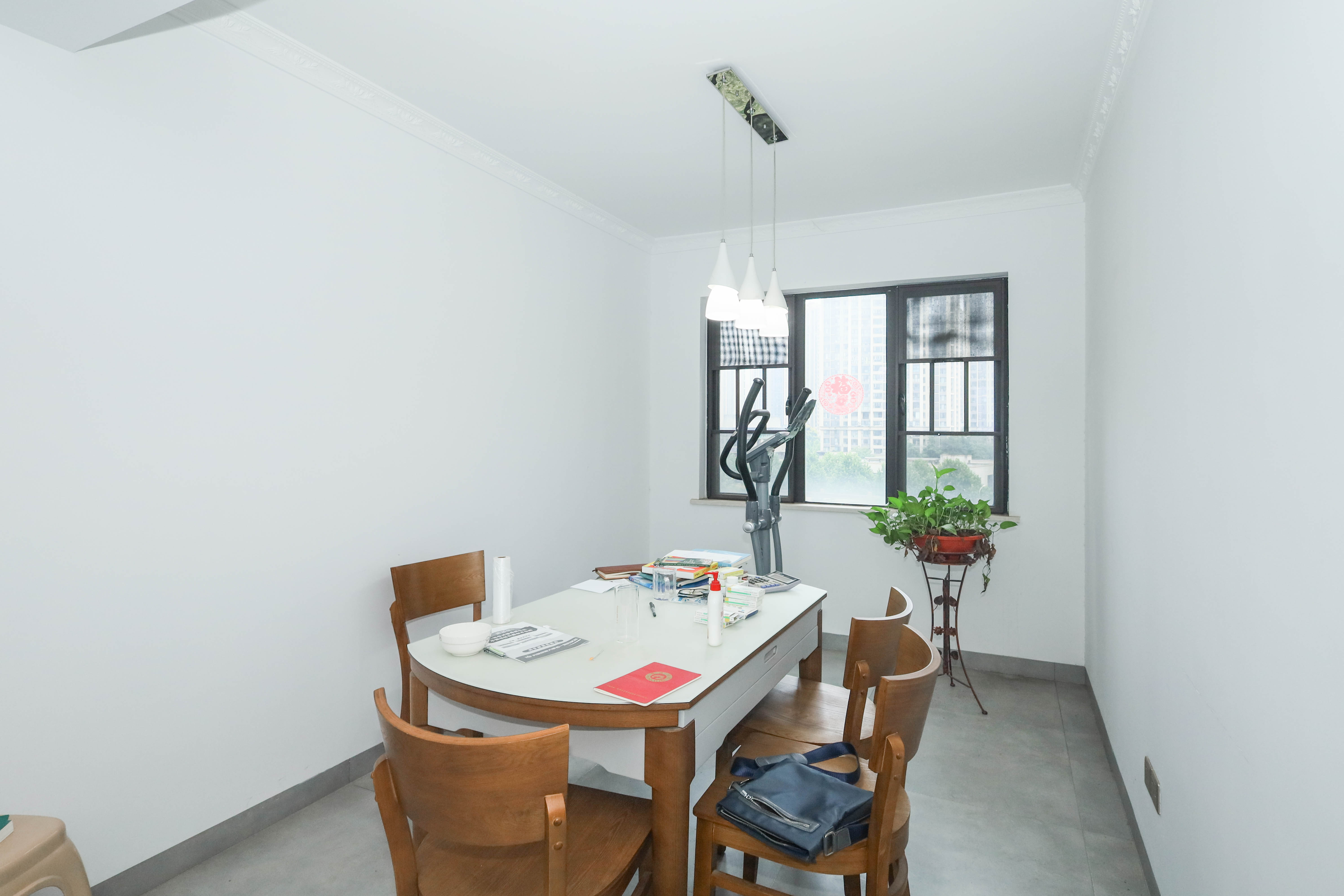 中国铁建梅溪青秀二期  4室2厅2卫    240.0万其他