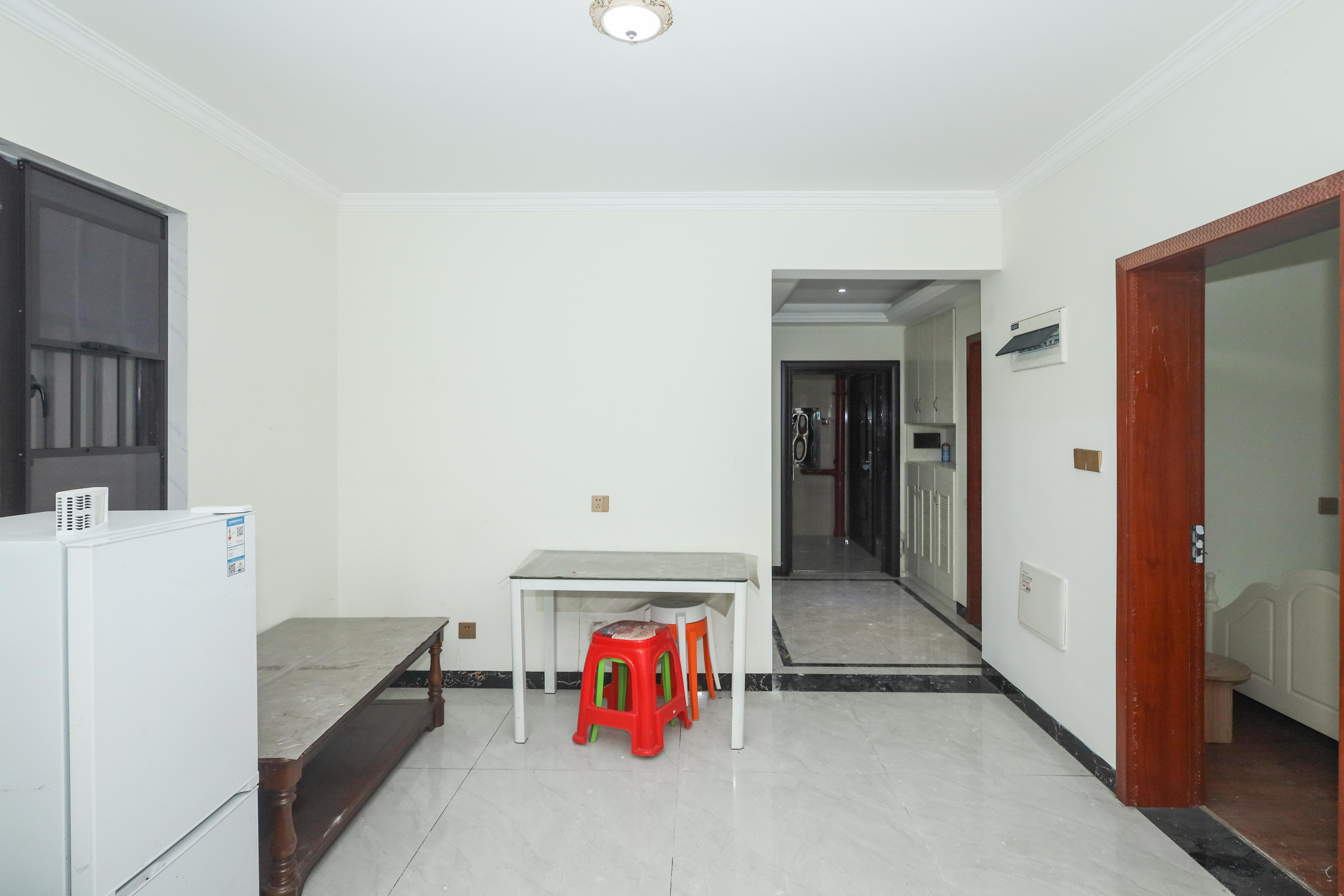 中国铁建梅溪青秀二期  3室2厅1卫   180.00万其他