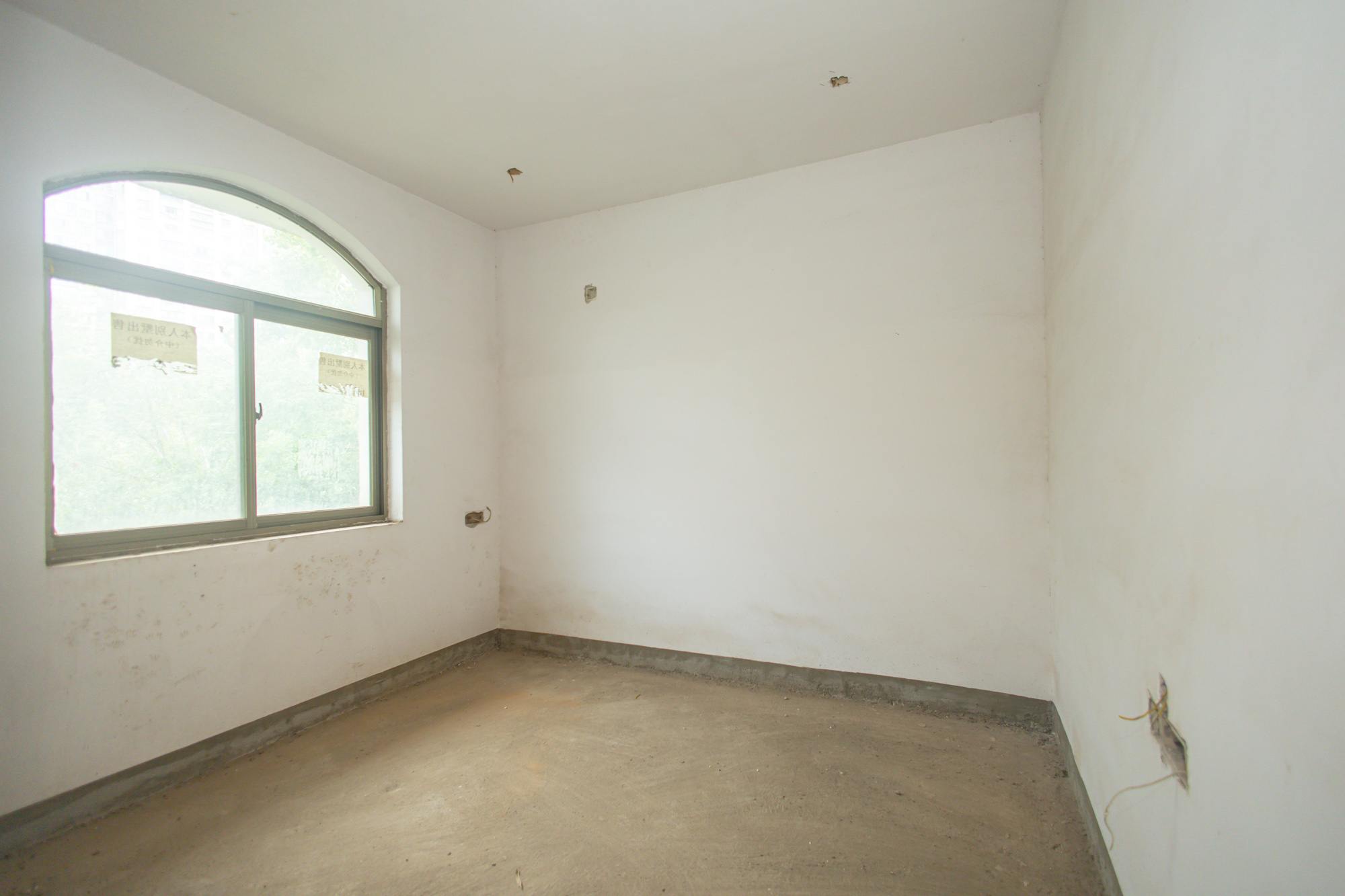 碧桂园威尼斯城 5室2厅5卫 598.98万 碧桂园威尼斯城 5室2厅5卫 598.98万卧室