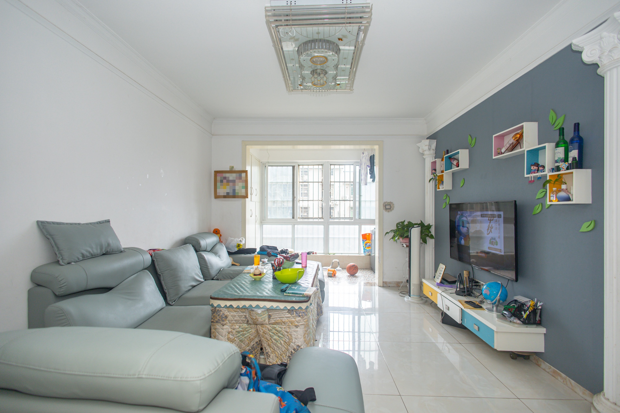 楚天世纪城西苑 3室2厅1卫 63.8万 楚天世纪城西苑 3室2厅1卫 63.8万客厅