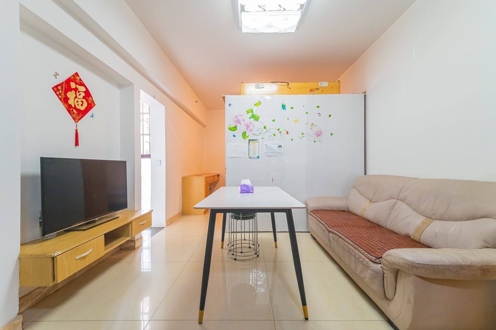 圆梦康乐城 1室2厅1卫 25.8万 圆梦康乐城 1室2厅1卫 25.8万客厅