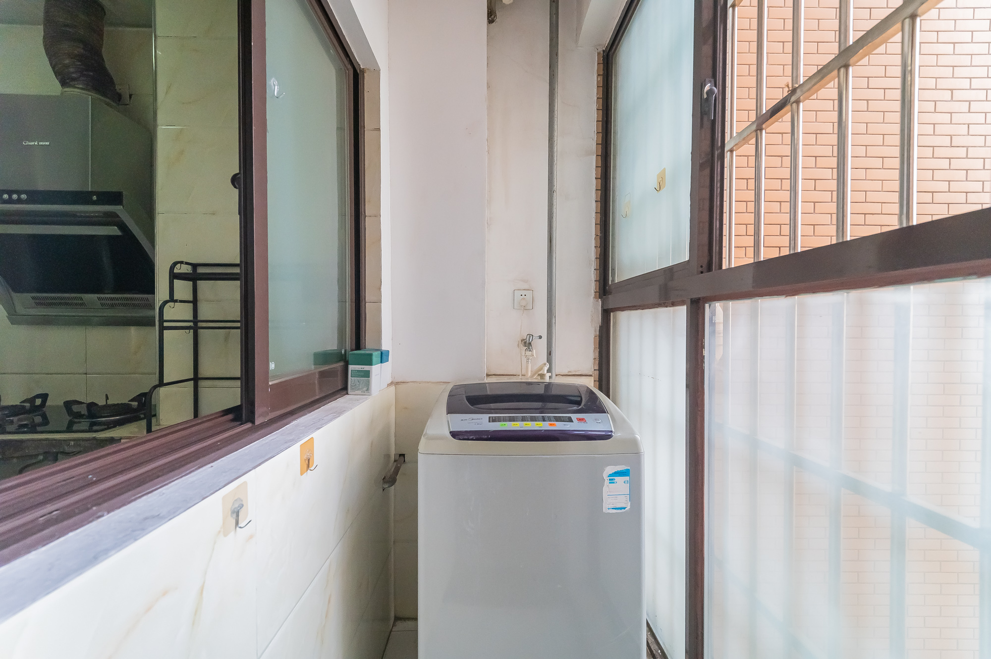 圆梦康乐城 1室2厅1卫 25.8万 圆梦康乐城 1室2厅1卫 25.8万阳台