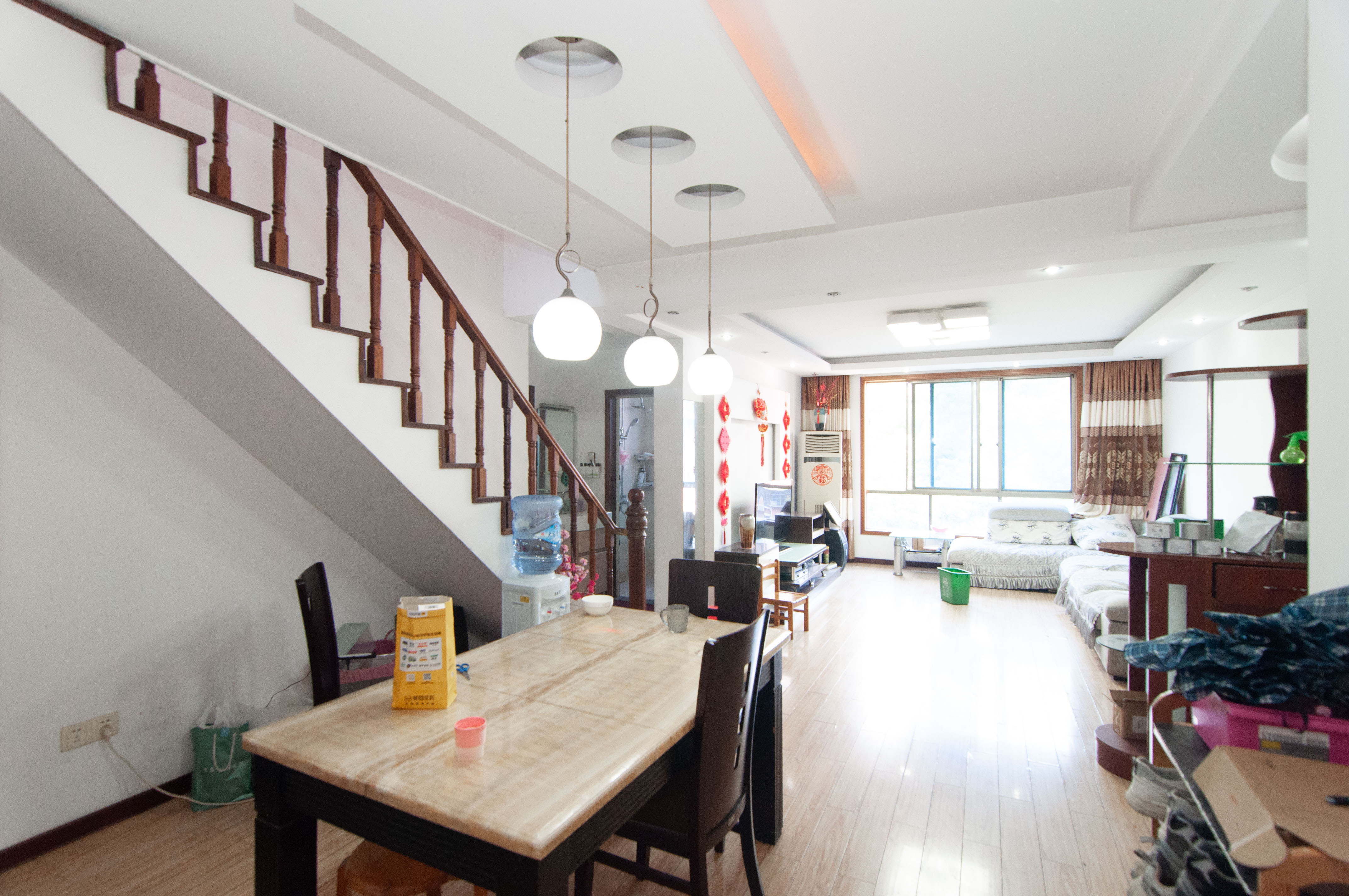 阳明山庄 4室2厅3卫 73.8万 阳明山庄 4室2厅3卫 73.8万其他